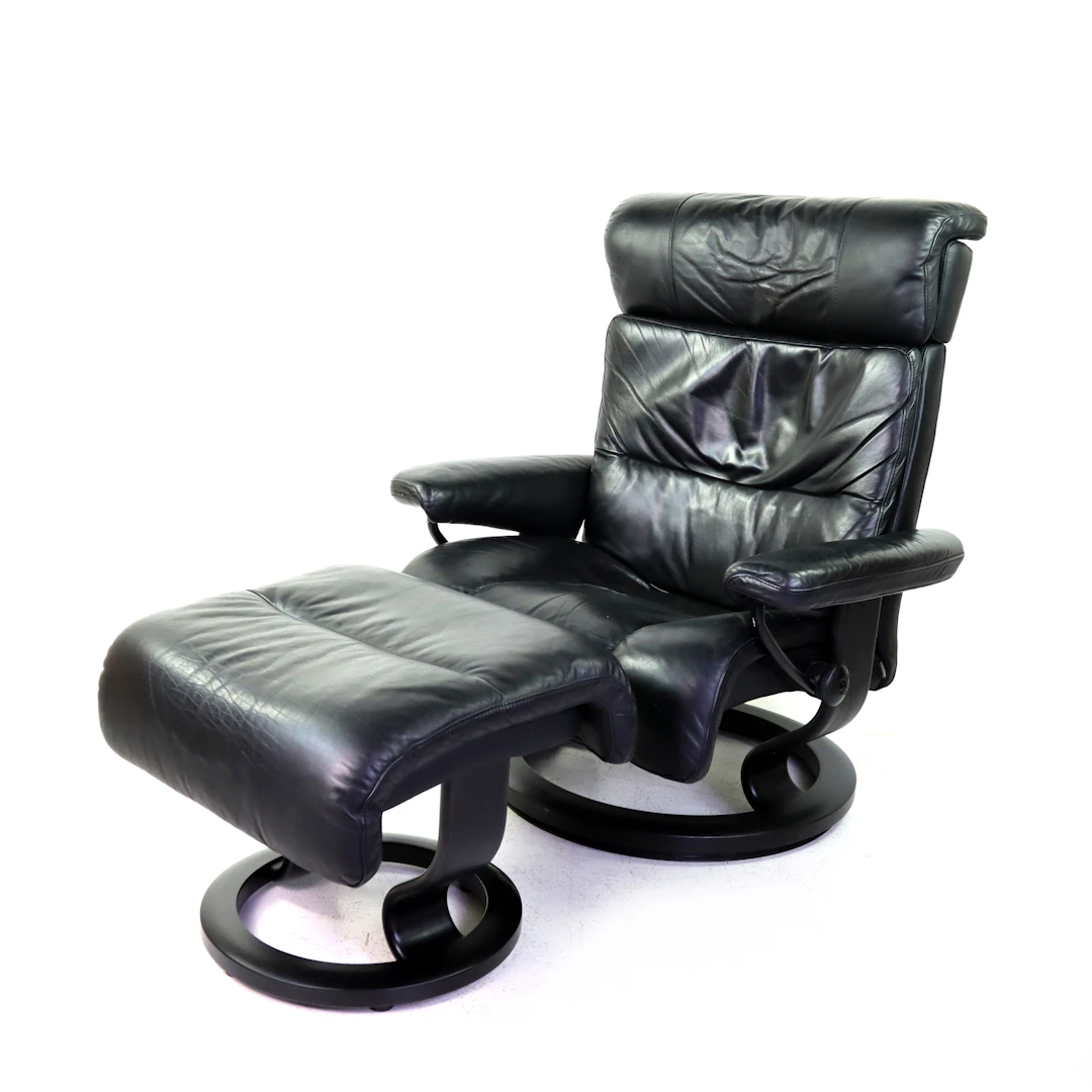 FÅTÖLJ och FOTPALL, "Stressless", snurr- & ställbar, svart skinn