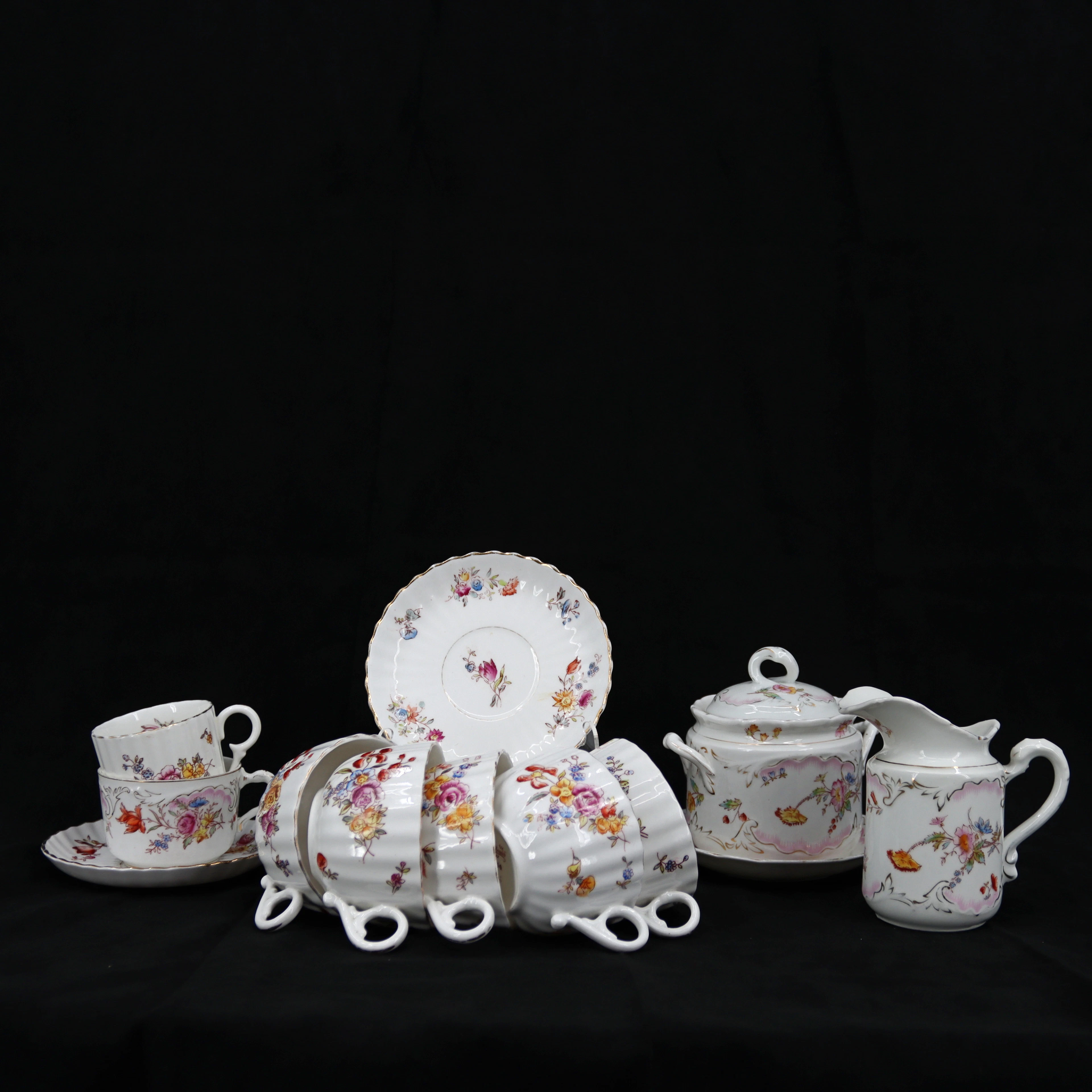 TE-& KAFFESERVIS, 19 delar, porslin, Rörstrand 1900-tal.