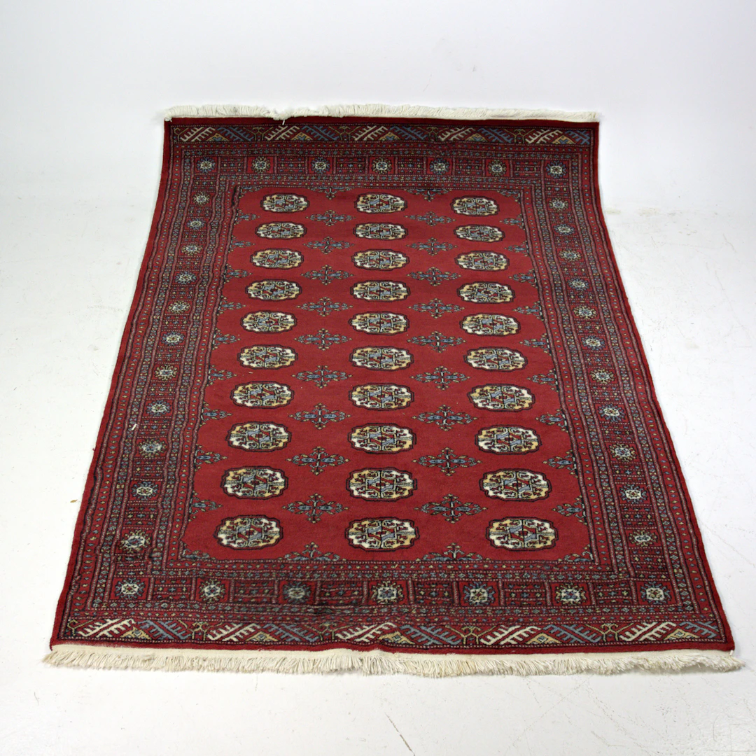 MATTA, afghan, ull, handknuten, ca 202 x 138 cm.