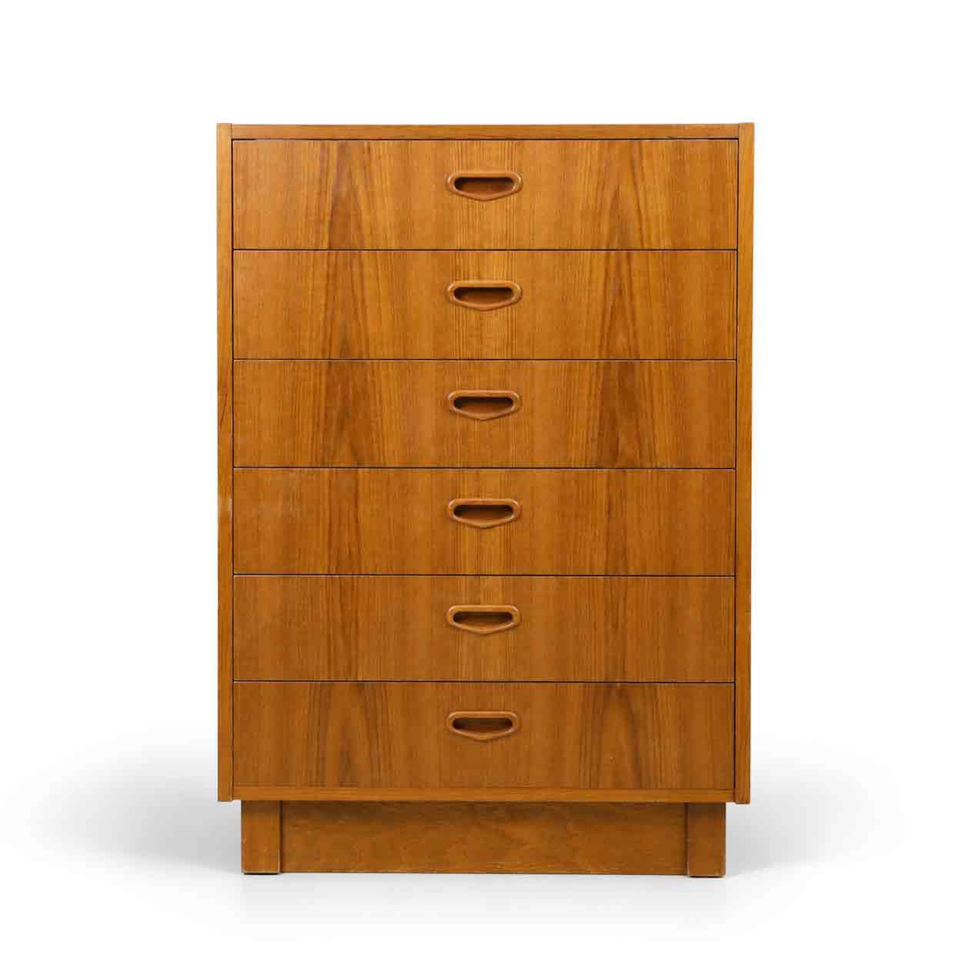 BYRÅ, teak, 1960-tal.