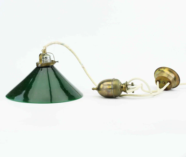 SKOMAKARLAMPA, glas, mässing, tidigt 1900-tal.