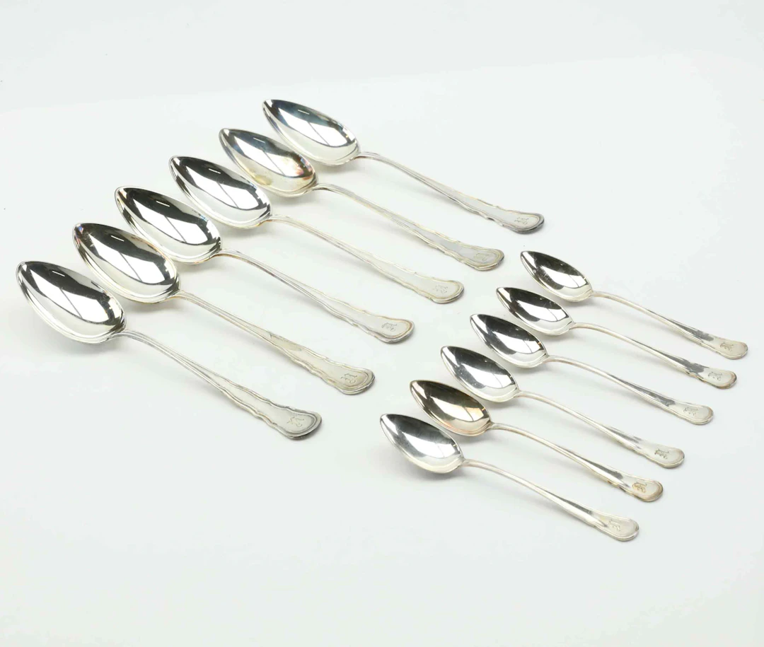 DESSERTSKEDAR & KAFFESKEDAR, 12 st, silver, CG Hallberg, Stockholm, 1900-tal.