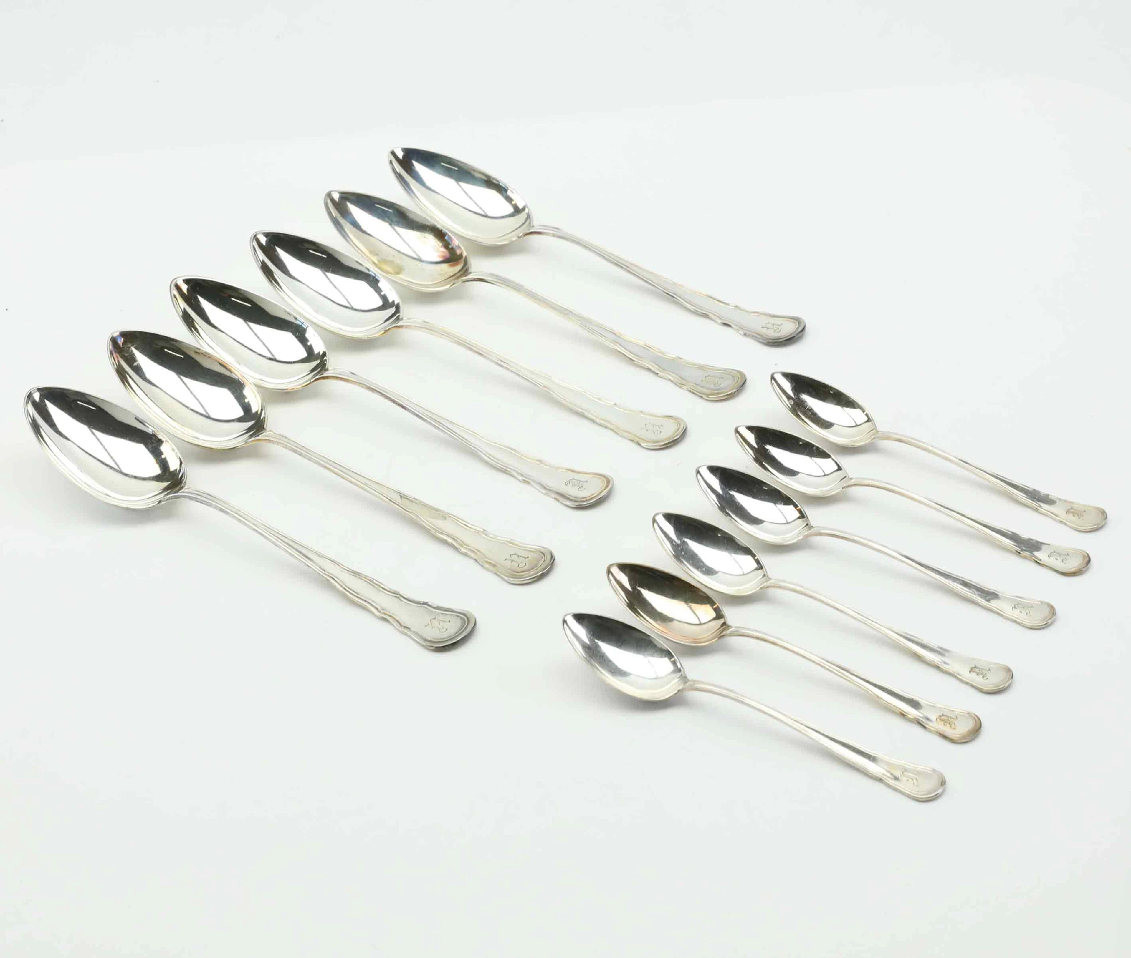 DESSERTSKEDAR & KAFFESKEDAR, 12 st, silver, CG Hallberg, Stockholm, 1900-tal.