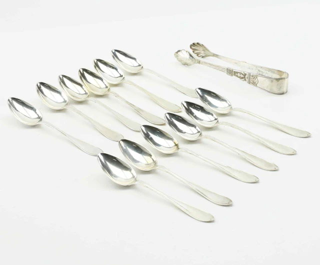 KAFFESKEDAR & TÅNG, modell svensk spets, silver, 1900-tal.