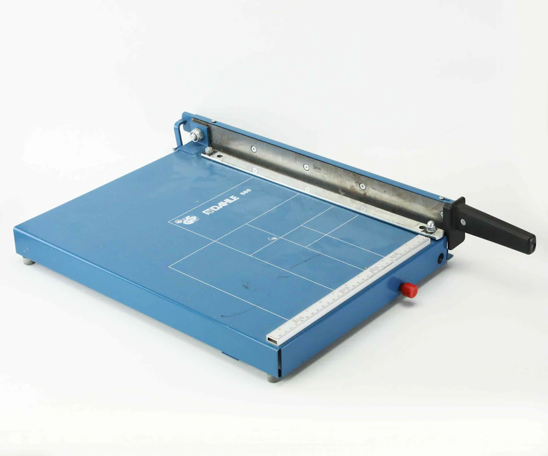 PAPPERSSKÄRARE, Dahle 565.