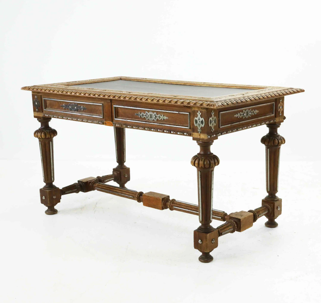 SKRIVBORD, nyrenässans, ek, 1900-talets första hälft.