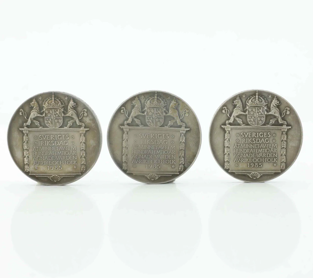 MEDALJER, 3 st, silver, Sveriges riksdag 1435-1985, utgivna i 550-årsminnet
