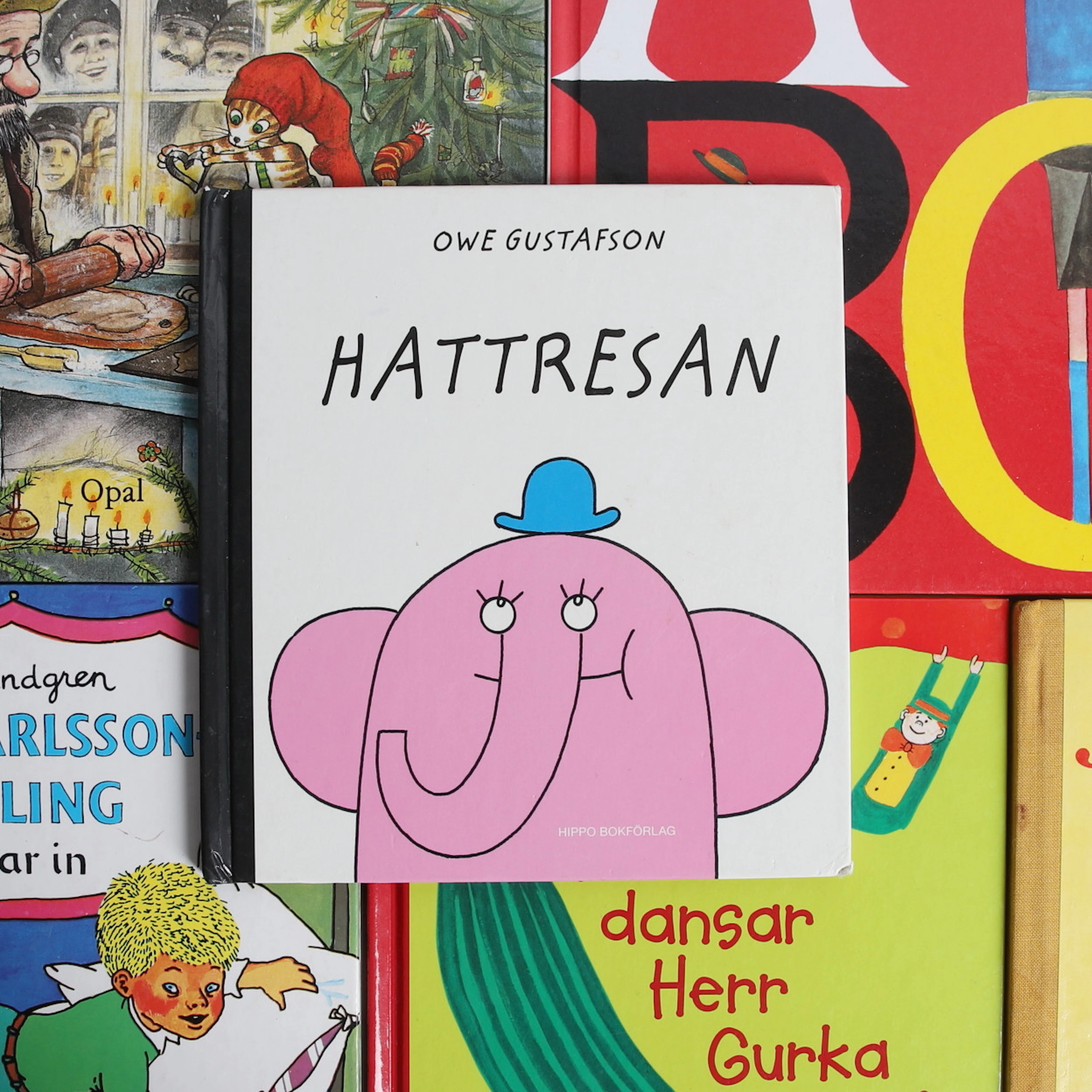 BARNBÖCKER, 7 st, bl.a. Jul i Bullerbyn av Astrid Lindgren.