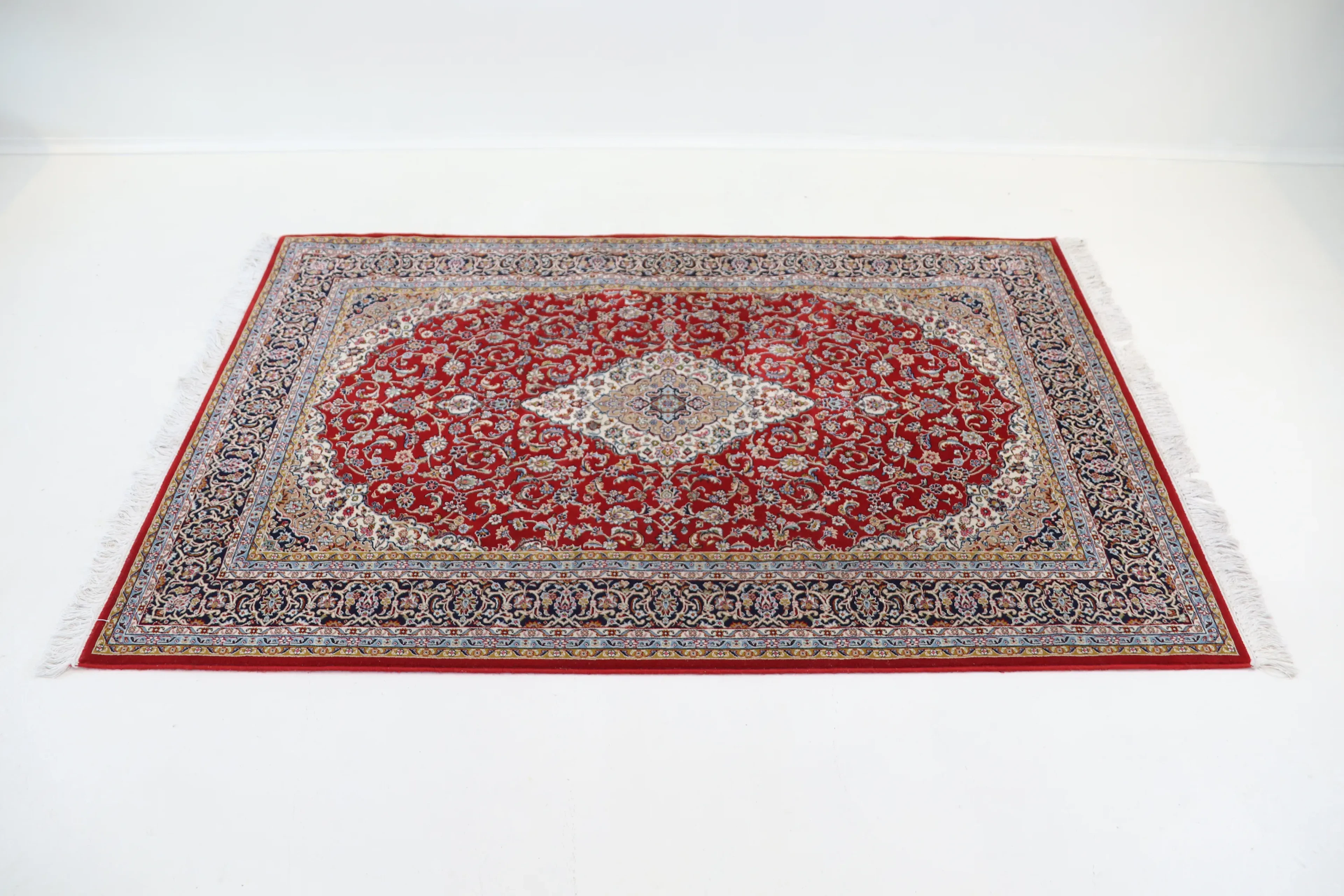 Alfombra, estilo oriental, acrílico/poliéster/algodón.