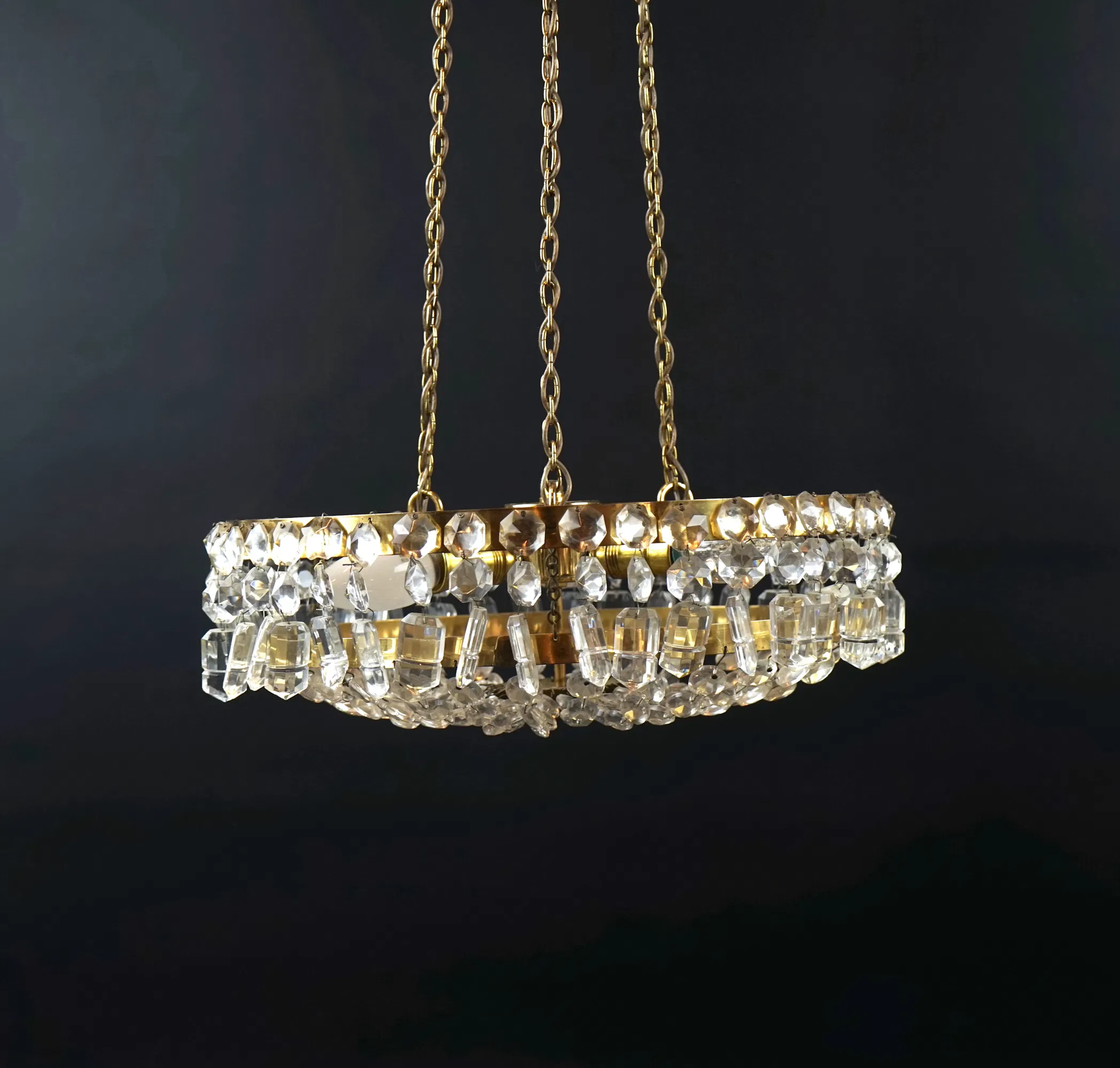 Kronleuchter, 3 Lichtpunkte, Messing/Glas.