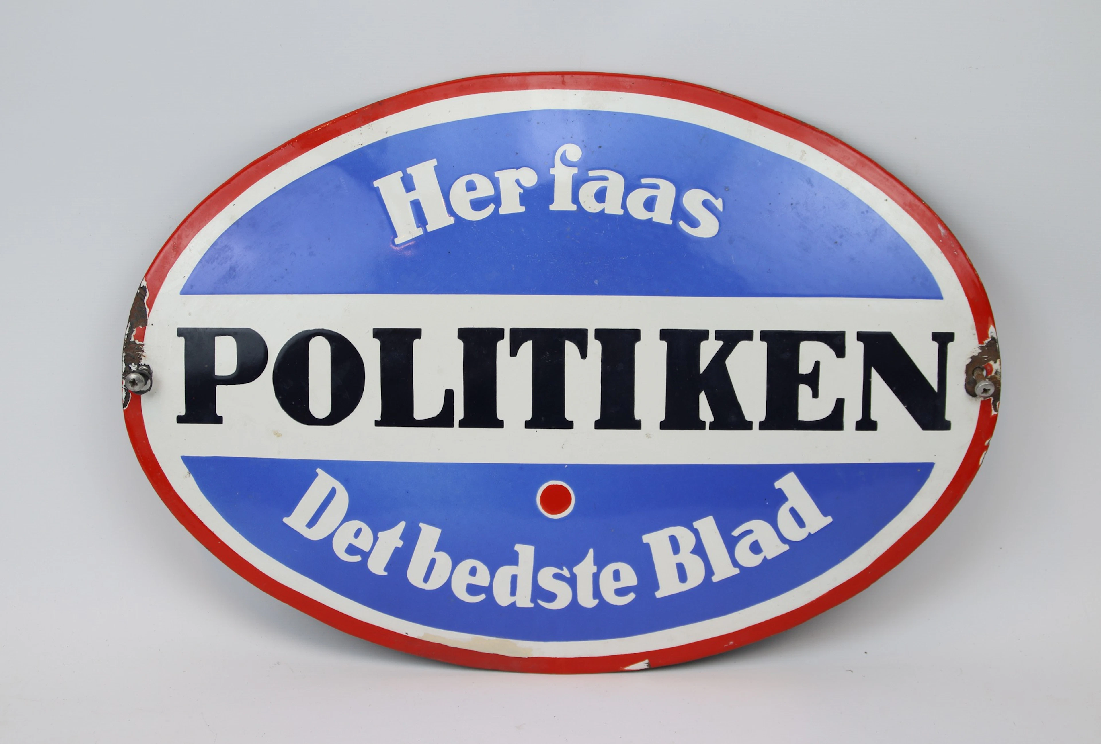 Skylt, "Politiken", emaljerad.