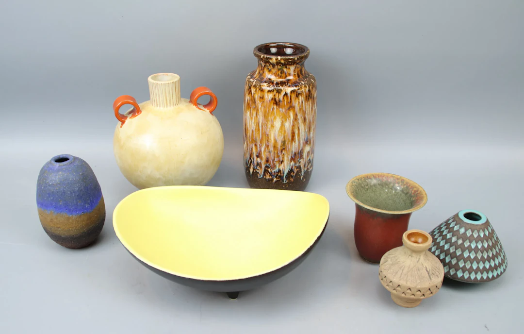 Bowl, candlesticks, etc., 8 pieces, ceramic.