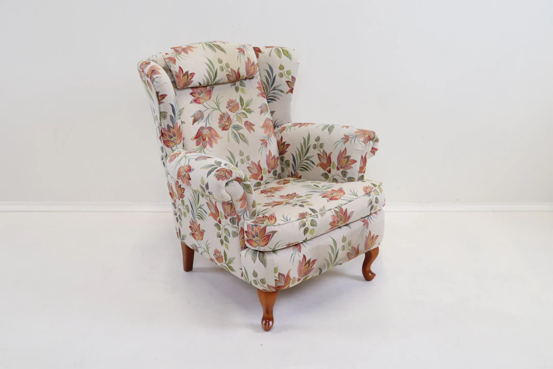 Sillón de alas, textil.