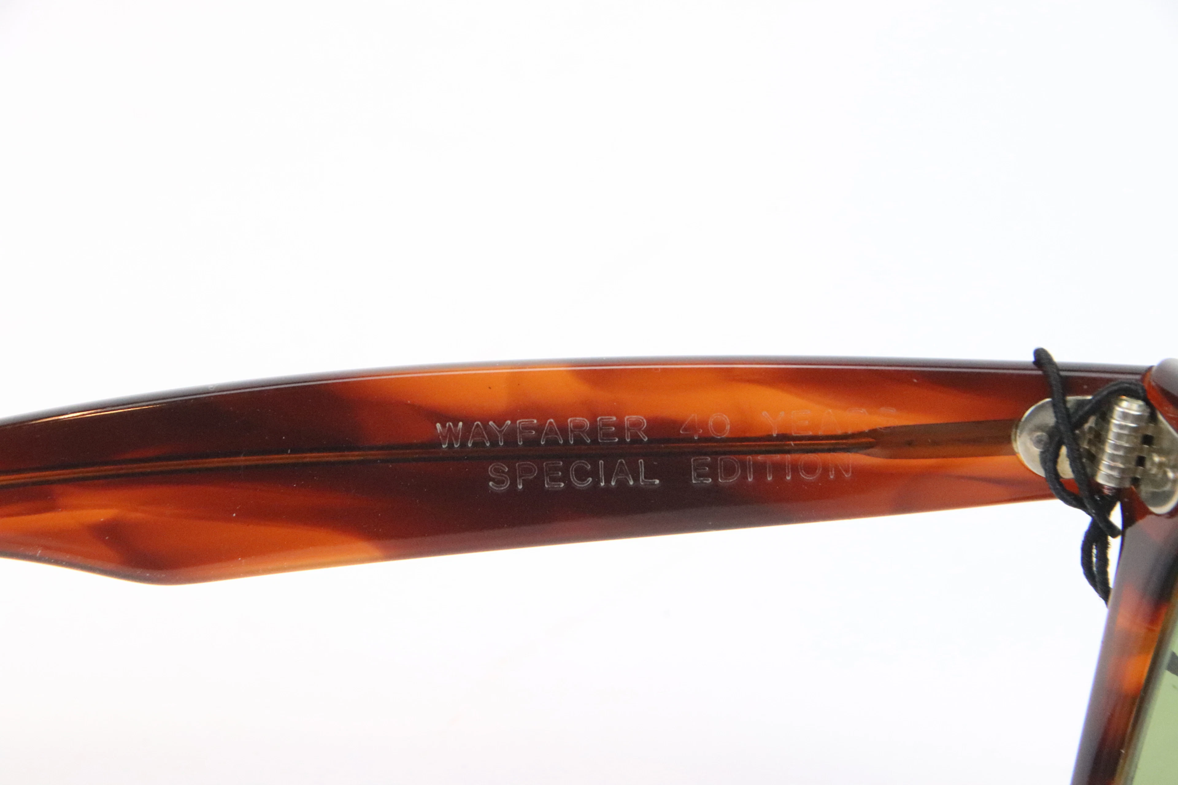 Ray-Ban Wayfarer, Sonnenbrille, "40 Years Special Edition".