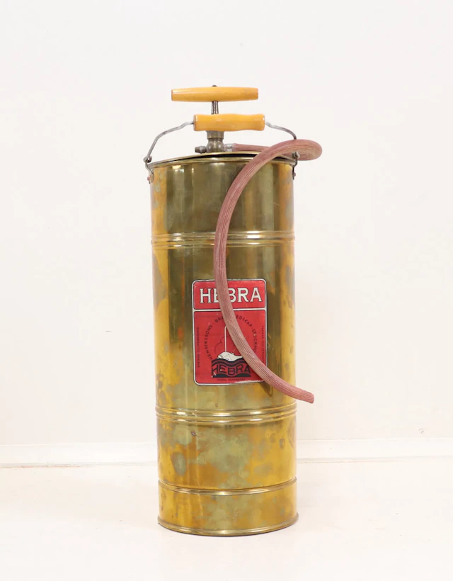 Feuerlöscher, Messing, Hebra, Henrikssons Feuerwehrwerkzeuge.