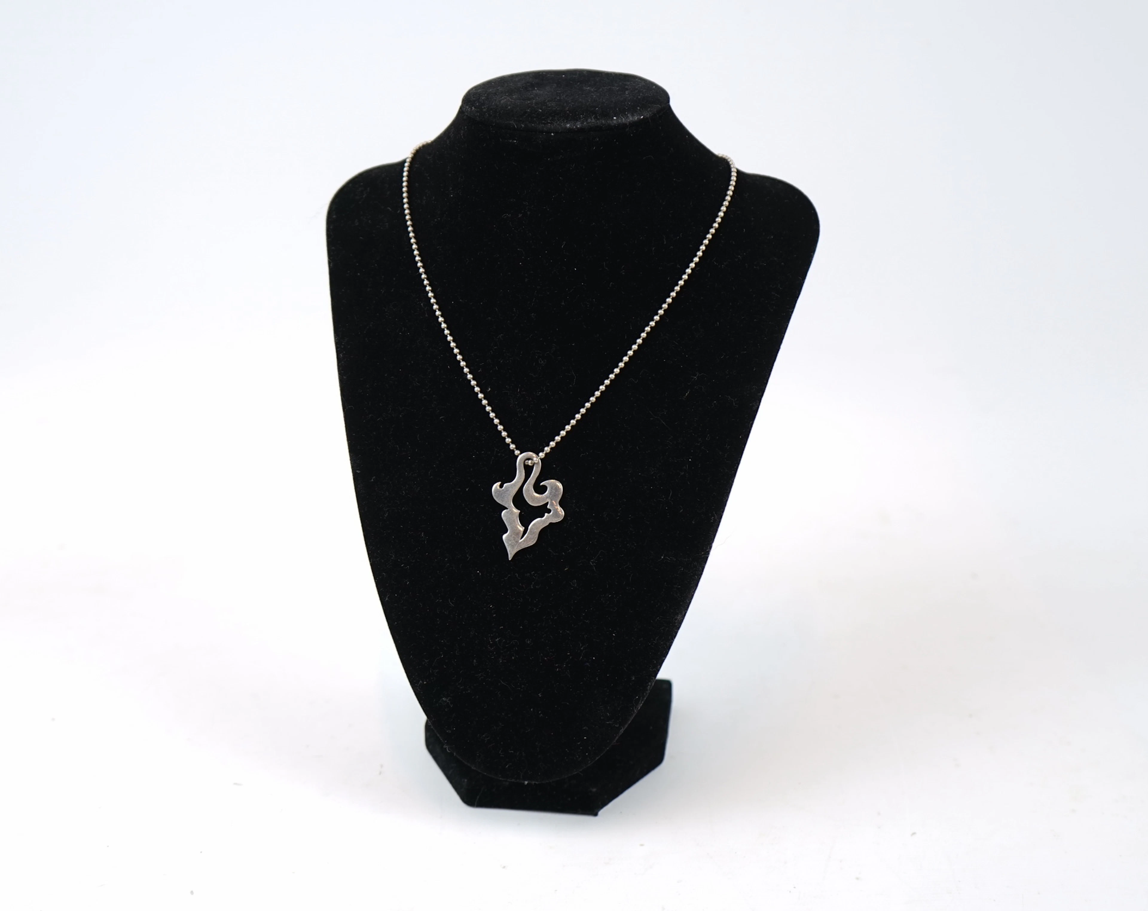 Efva Attling, collar con colgante, plata de ley 925.