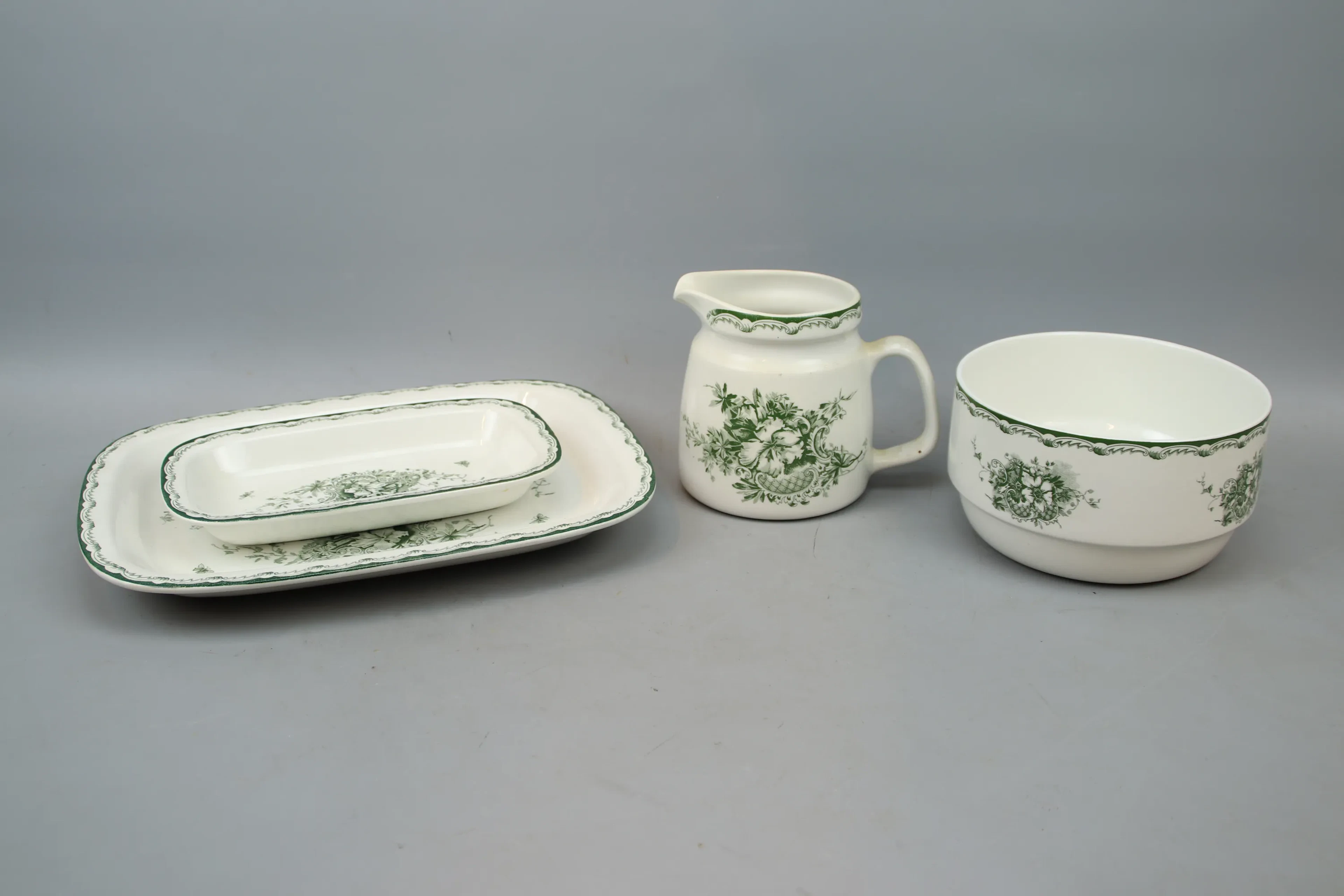 Piezas de vajilla, 4 piezas, porcelana, "Grön Anna", Rörstrand.