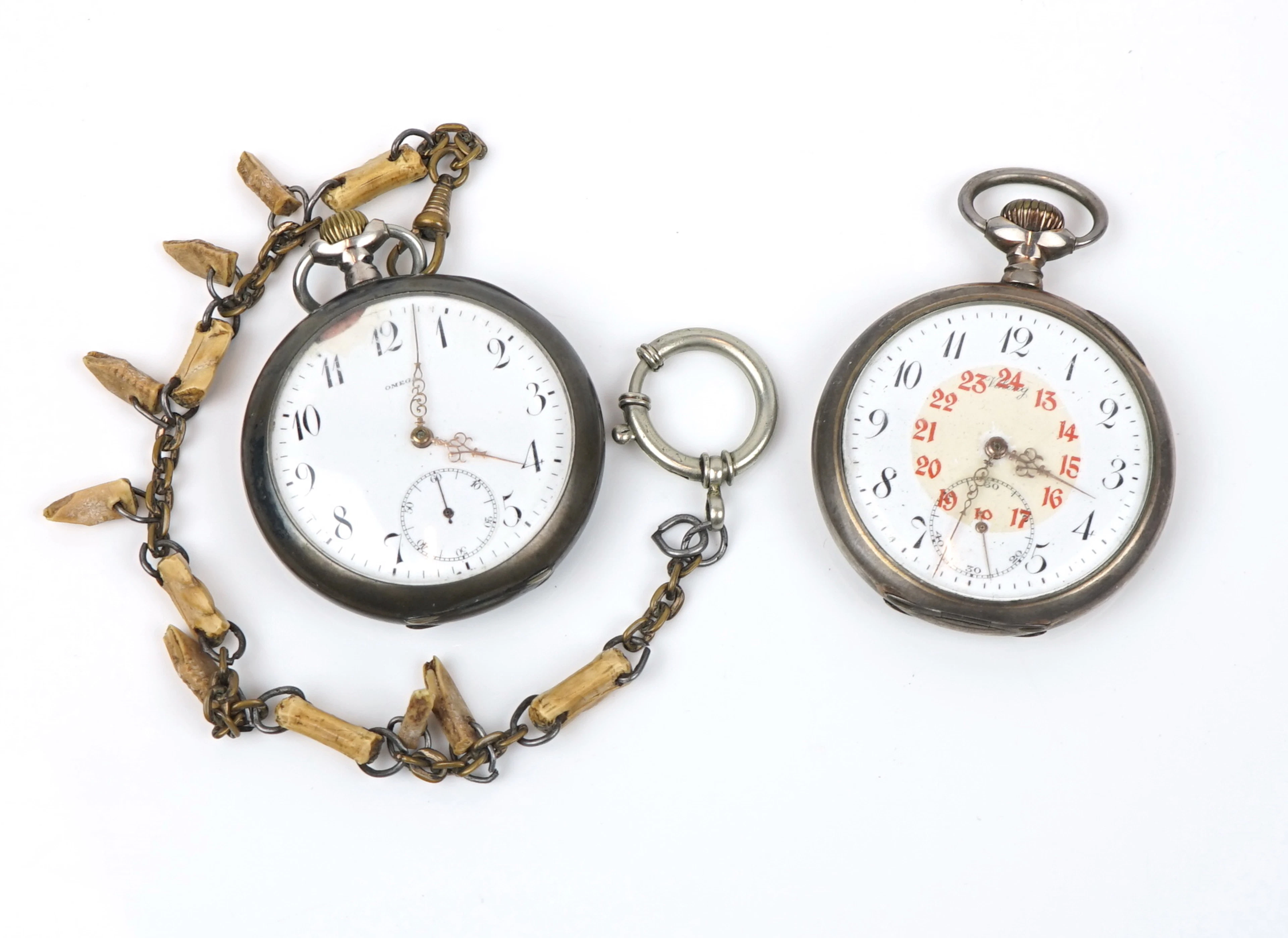 Relojes de bolsillo, 2 piezas, 800 plateados, incluyendo Omega.