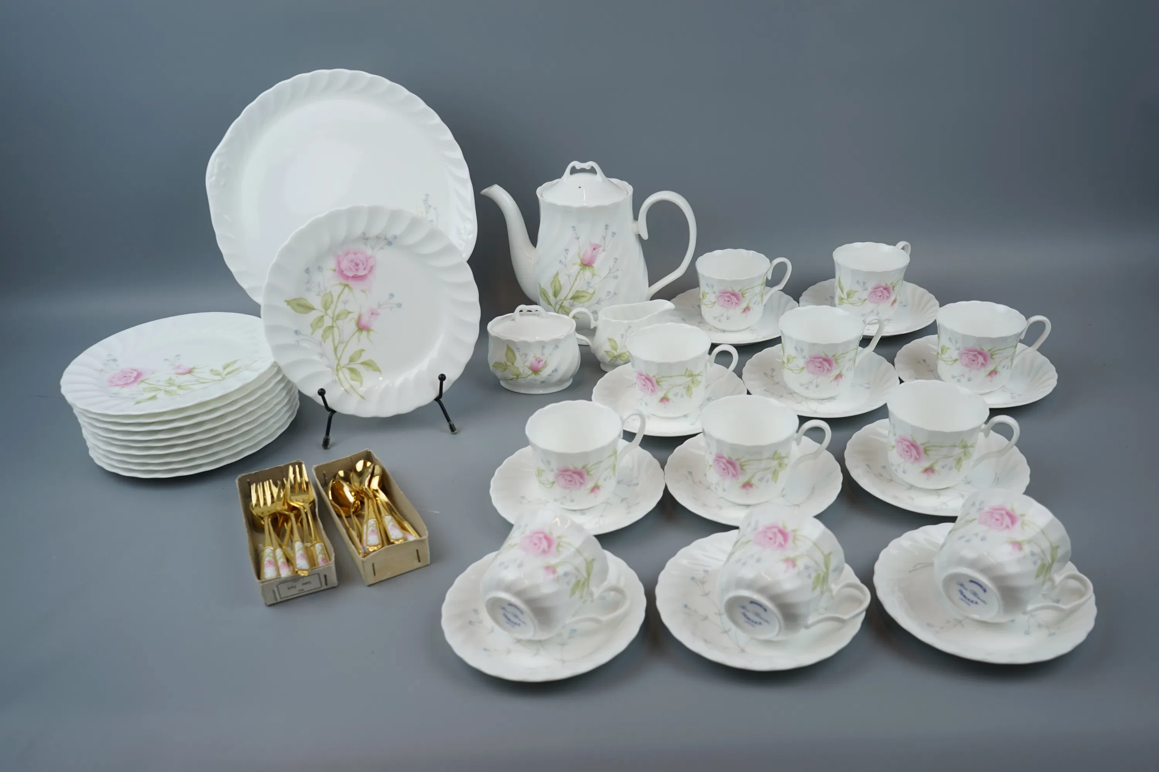 Kaffeeset, 25 Stück, Porzellan, "Rosa Florantes", Yamaka Japan.