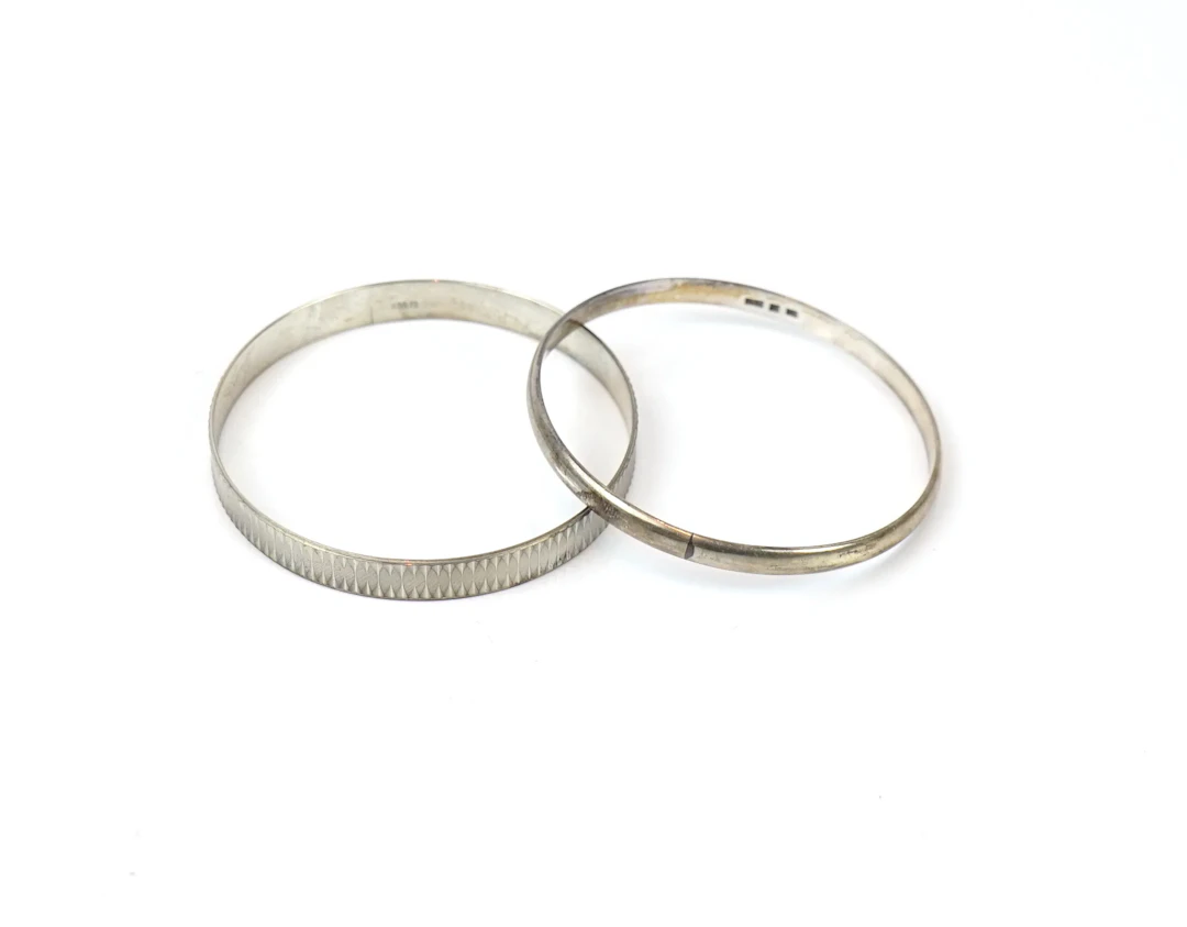 Bangles, 2 pcs, stiff, silver.