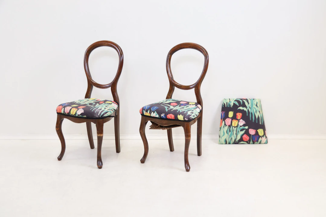 Sedie, un paio, mogano/tessutile, imbottite con "Tulipani" di Josef Frank
