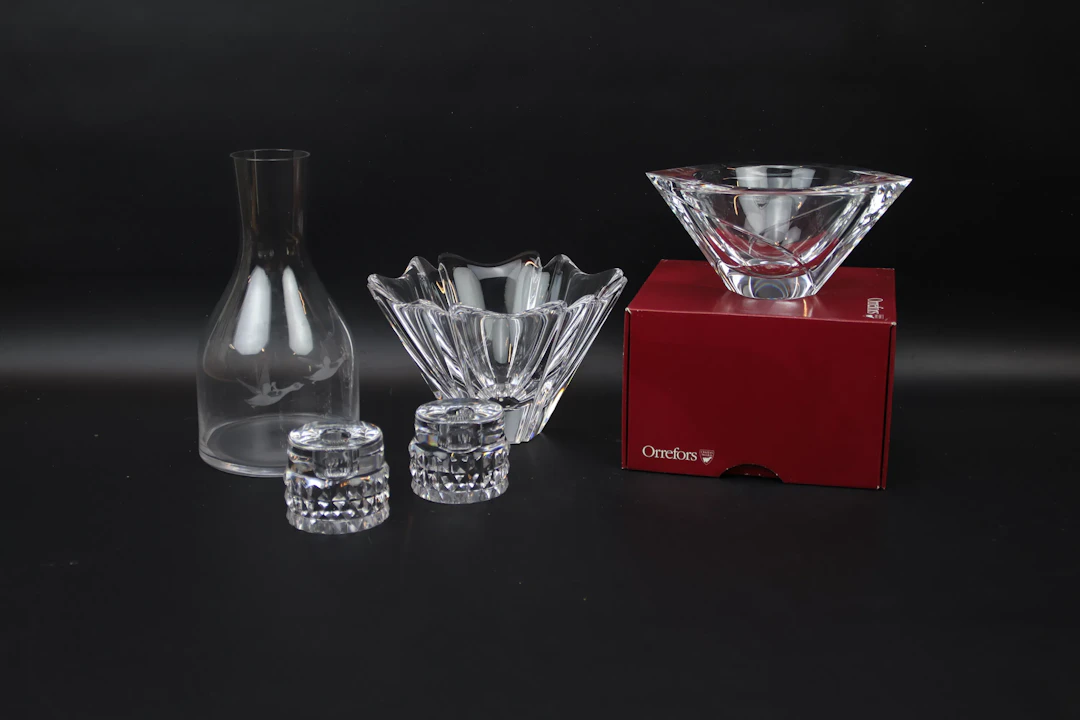 Bowls etc, 5 pieces, glass, mostly Orrefors.