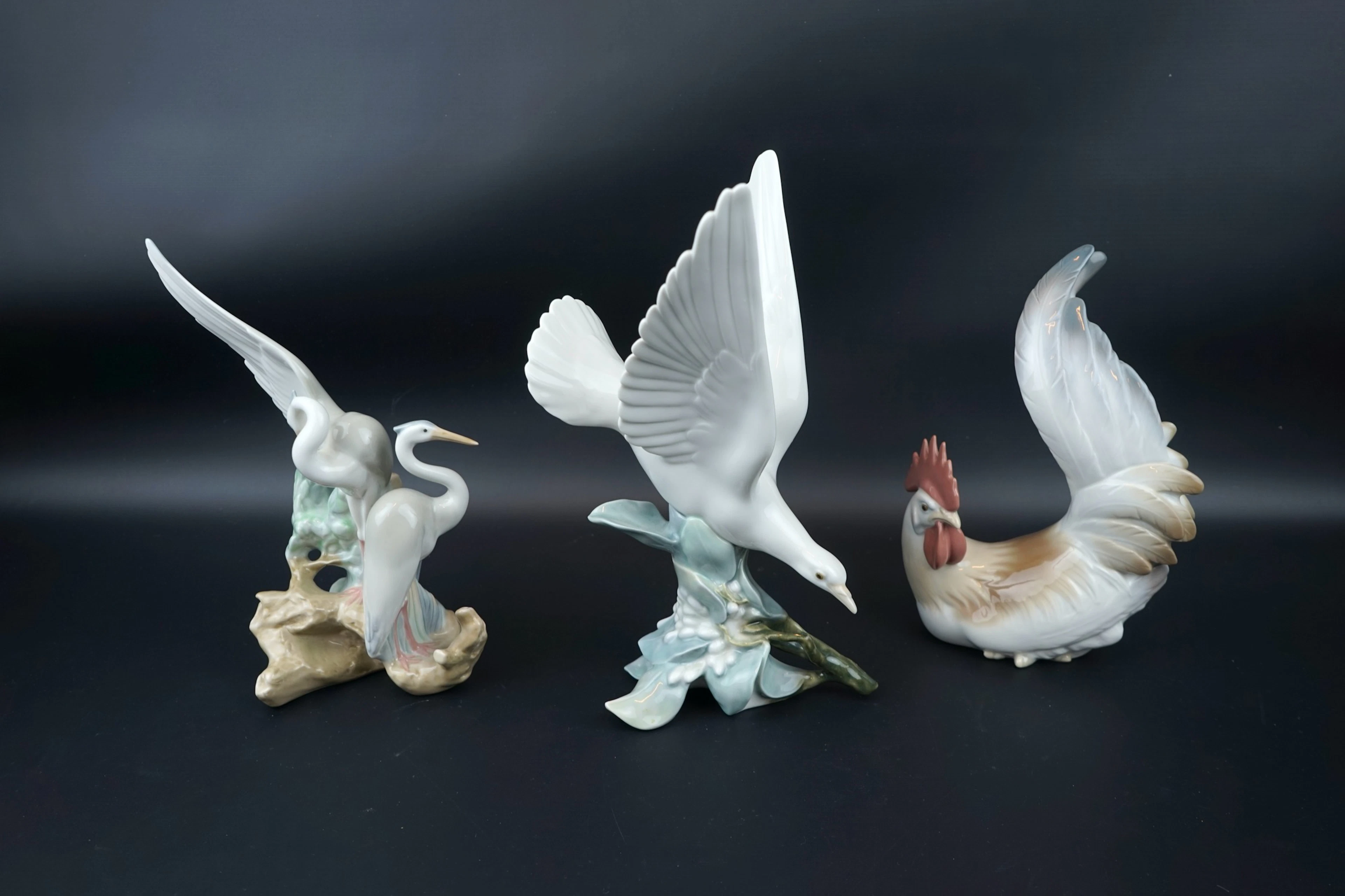 Figuras, 3 piezas, porcelana, incluida la NAO.