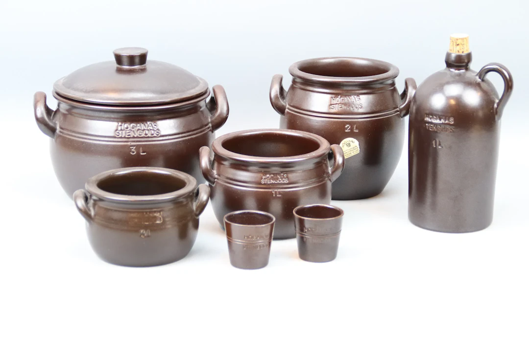 Stoneware, 7 pieces, Höganäs.