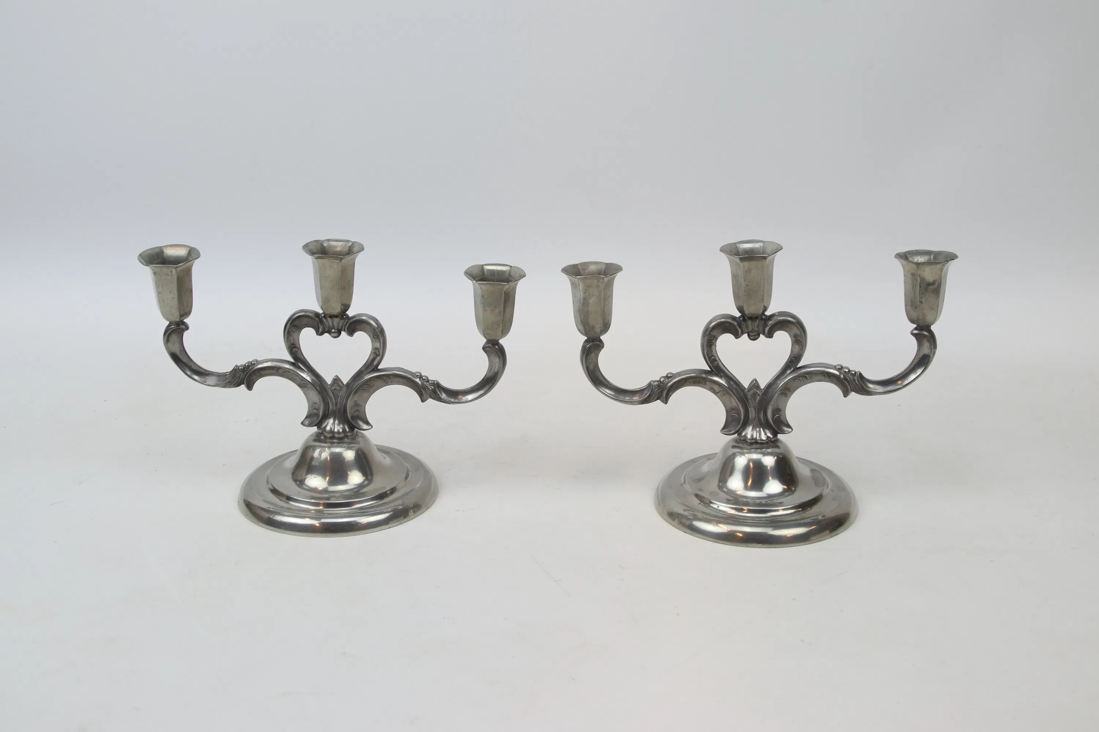 Candelabro, un paio, latta.