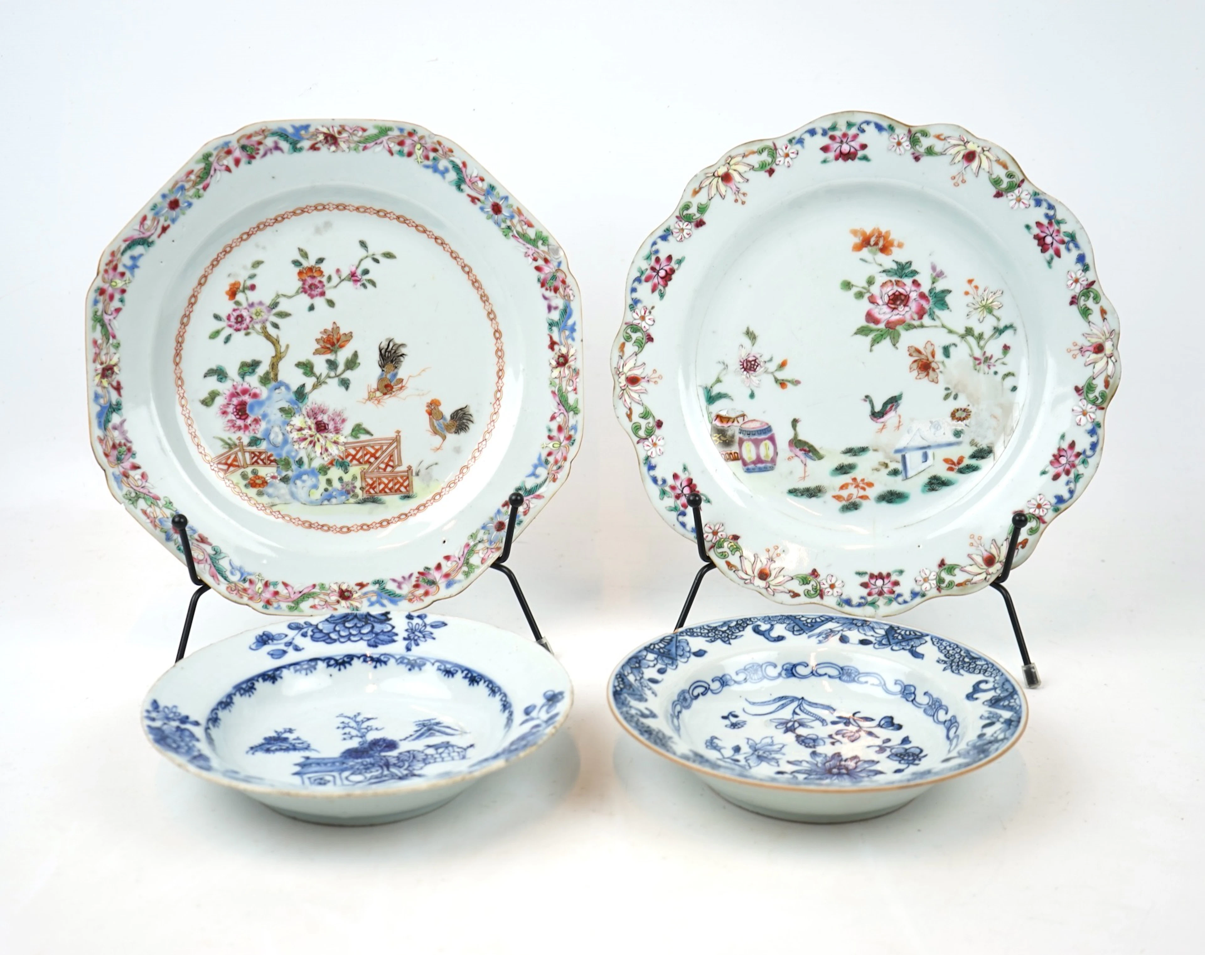 Bols et assiettes à baies, 4 pièces, porcelaine, Porcelaine, années 1700.