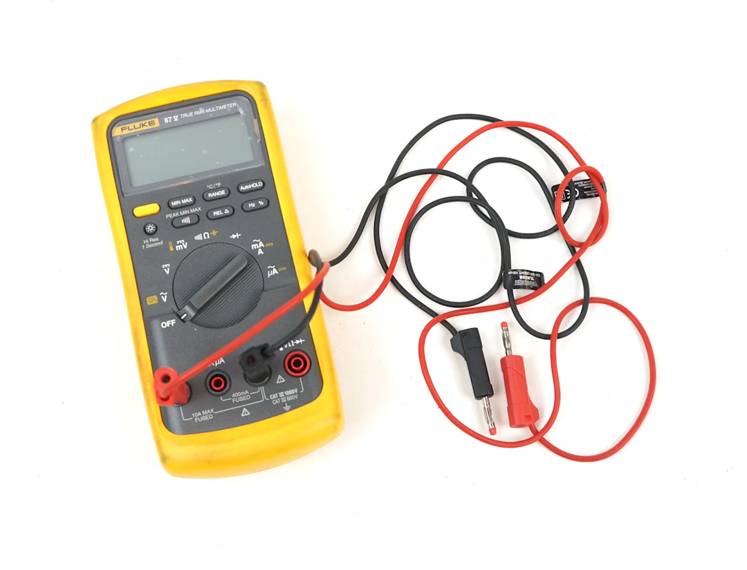 Multímetro, Fluke 87 V