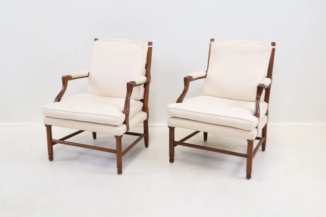 Sillones, un par, haya/textil, modelo Gripsholm, Norell.