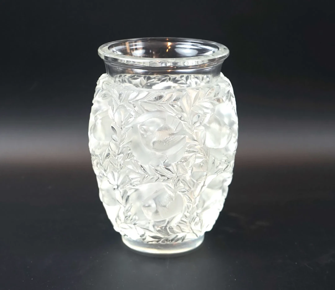 René Lalique, nach einer Glasvase, "Bagatelle", Lalique, Frankreich.