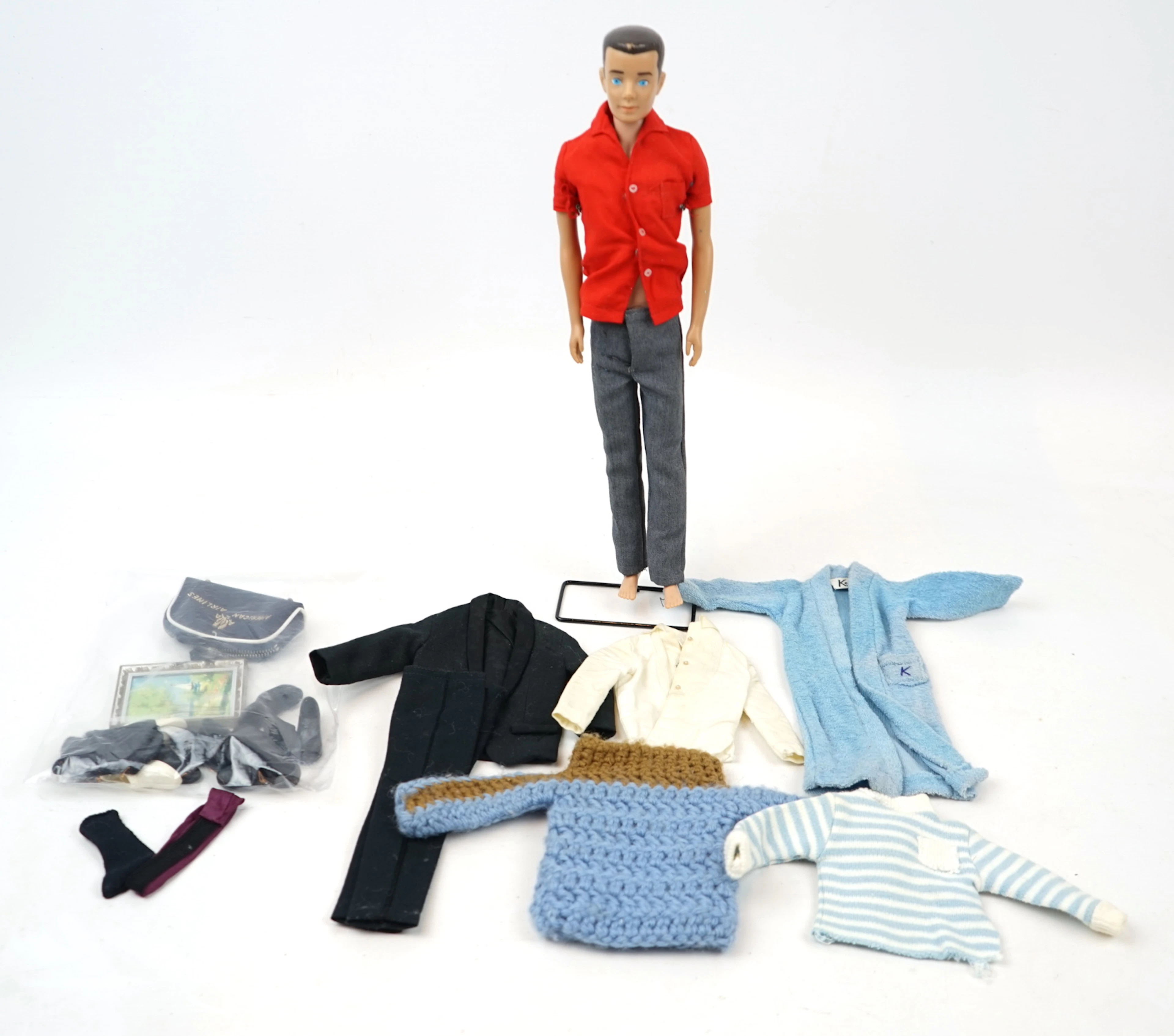 Barbie-Puppe, Ken, mit Kleidung, Mattel, 1960.