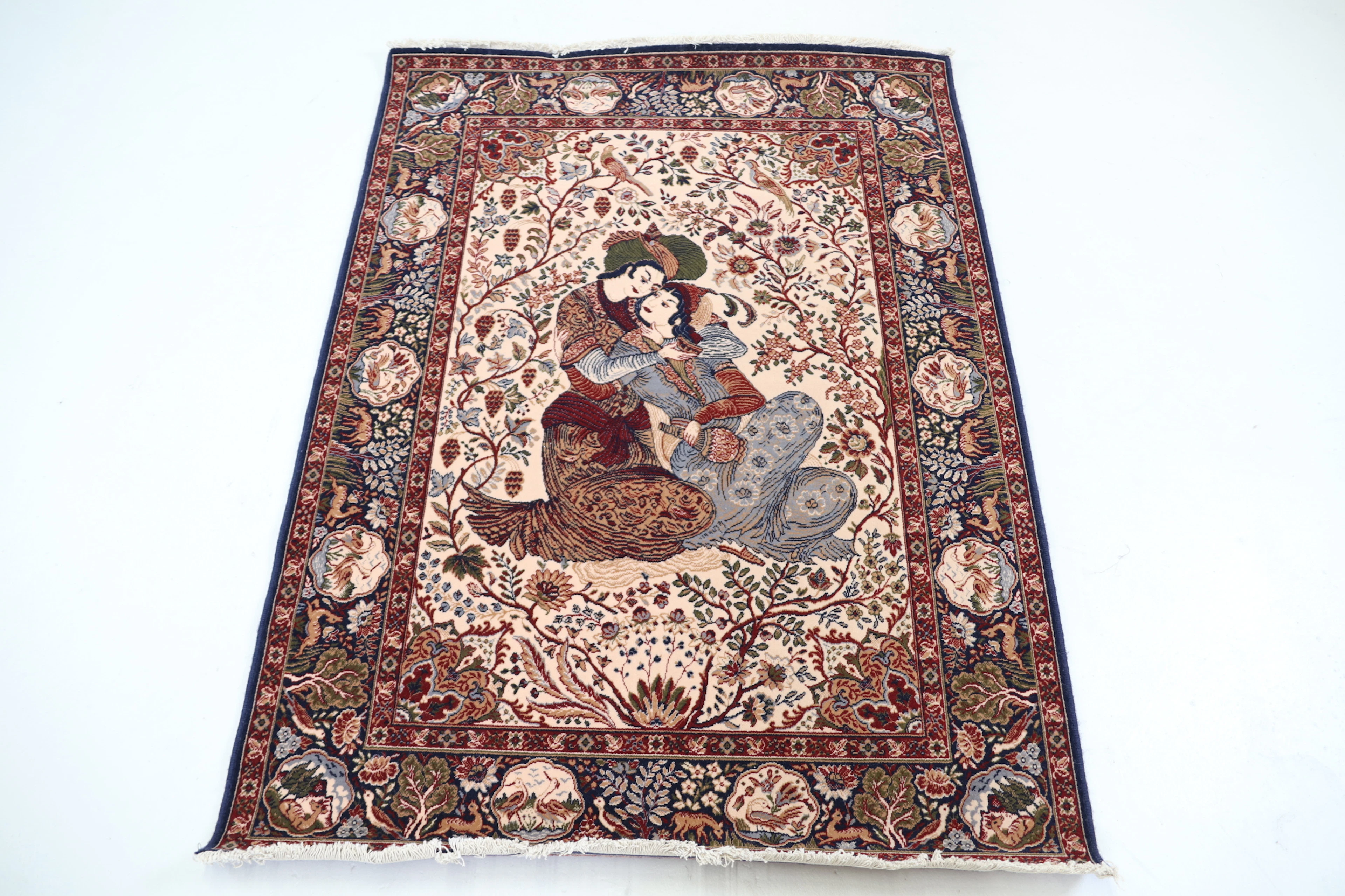 Teppich, orientalischer Stil, Isfahan-Modell, maschinengeknotet, Wolle, Osta-Teppiche