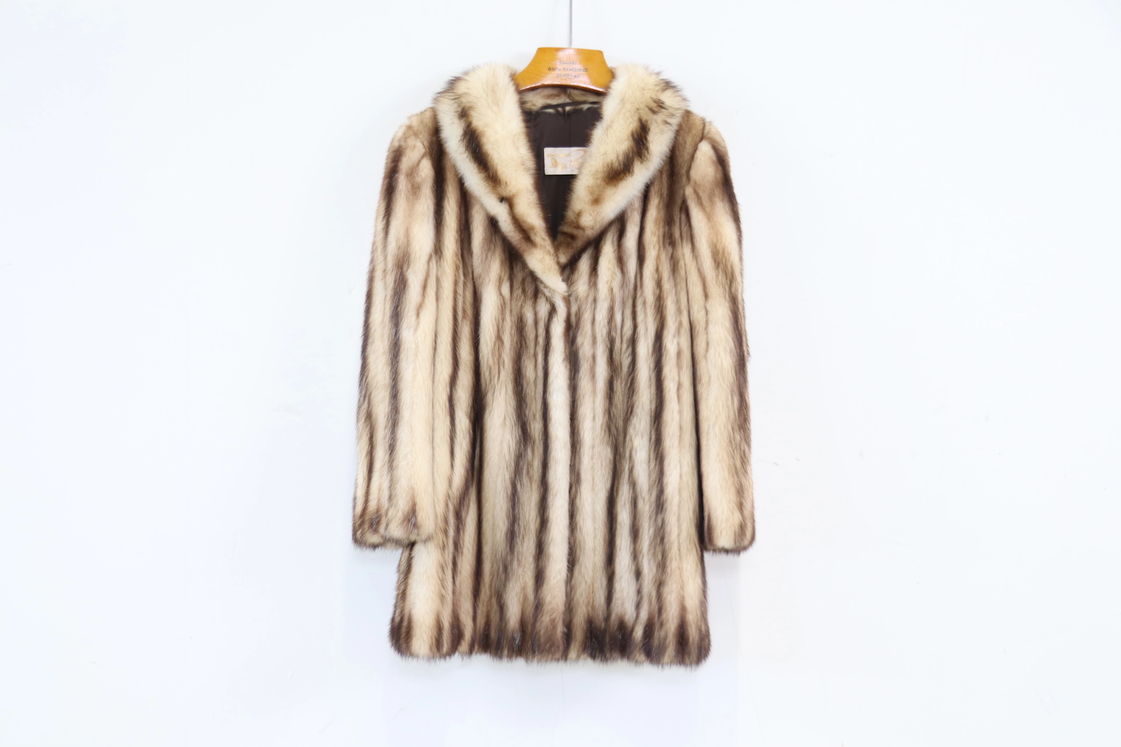 Fur coat, fur of ferret, Bengtsson's fur fashion.