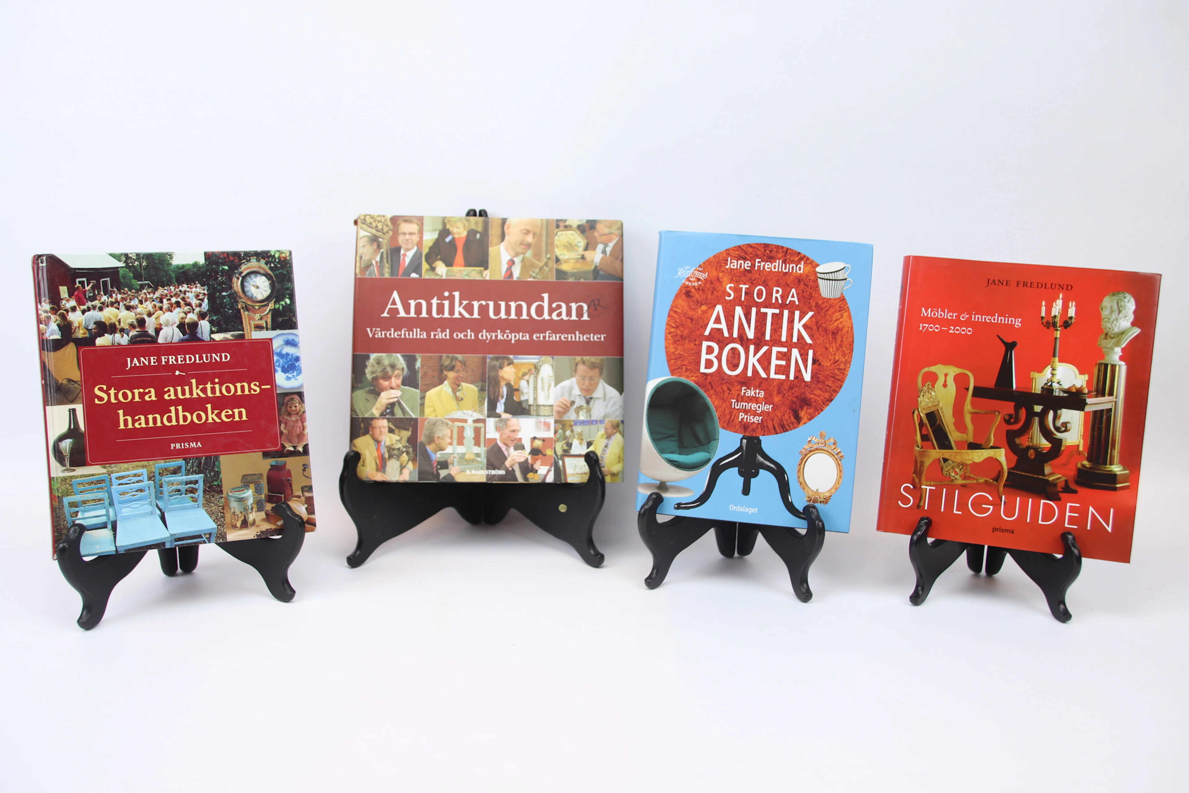 Böcker om antik och auktion, 4 st, bl. Jane Fredlund.