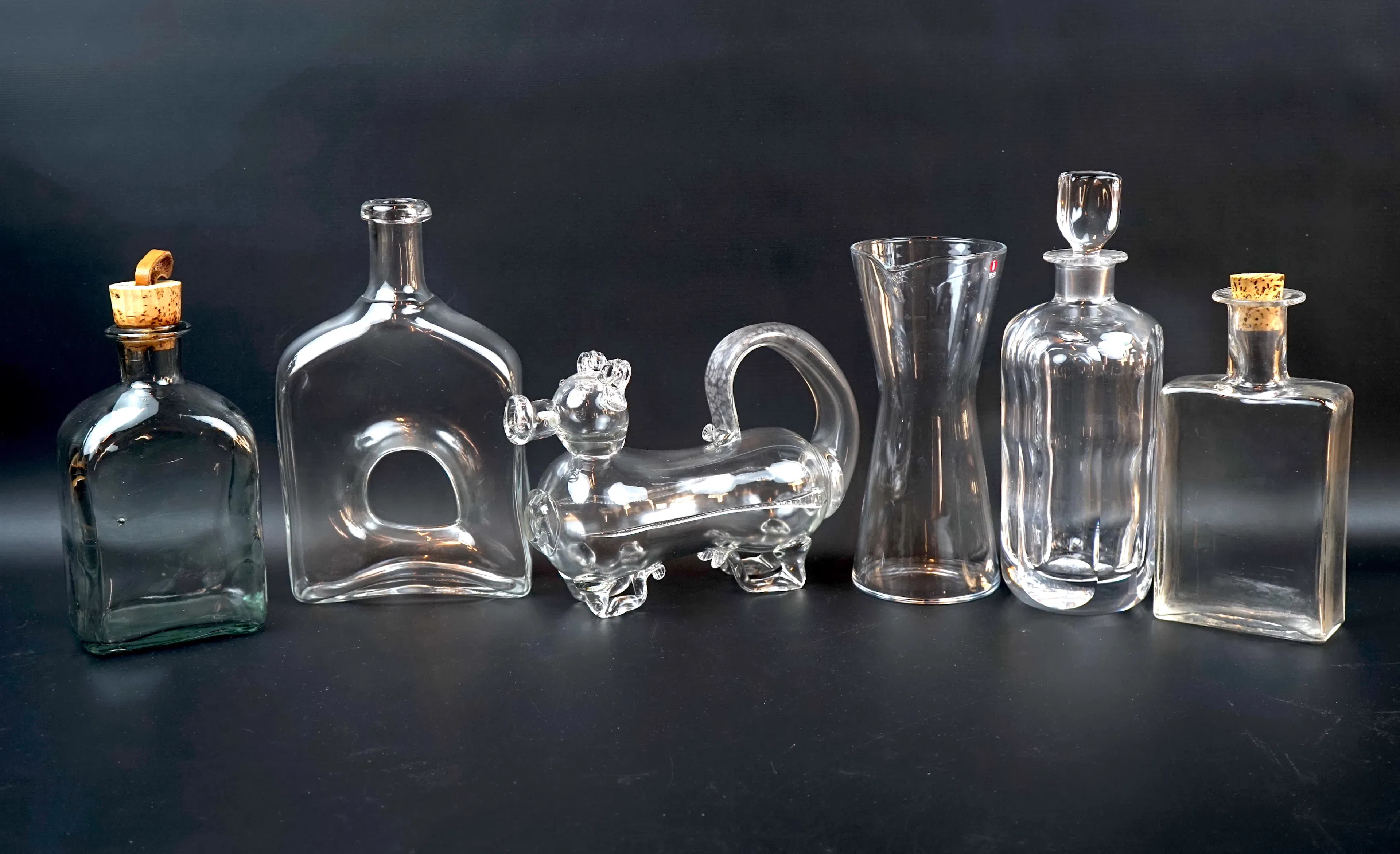 Carafes et chien ivre, 6 pièces, verre, y compris Iittala.