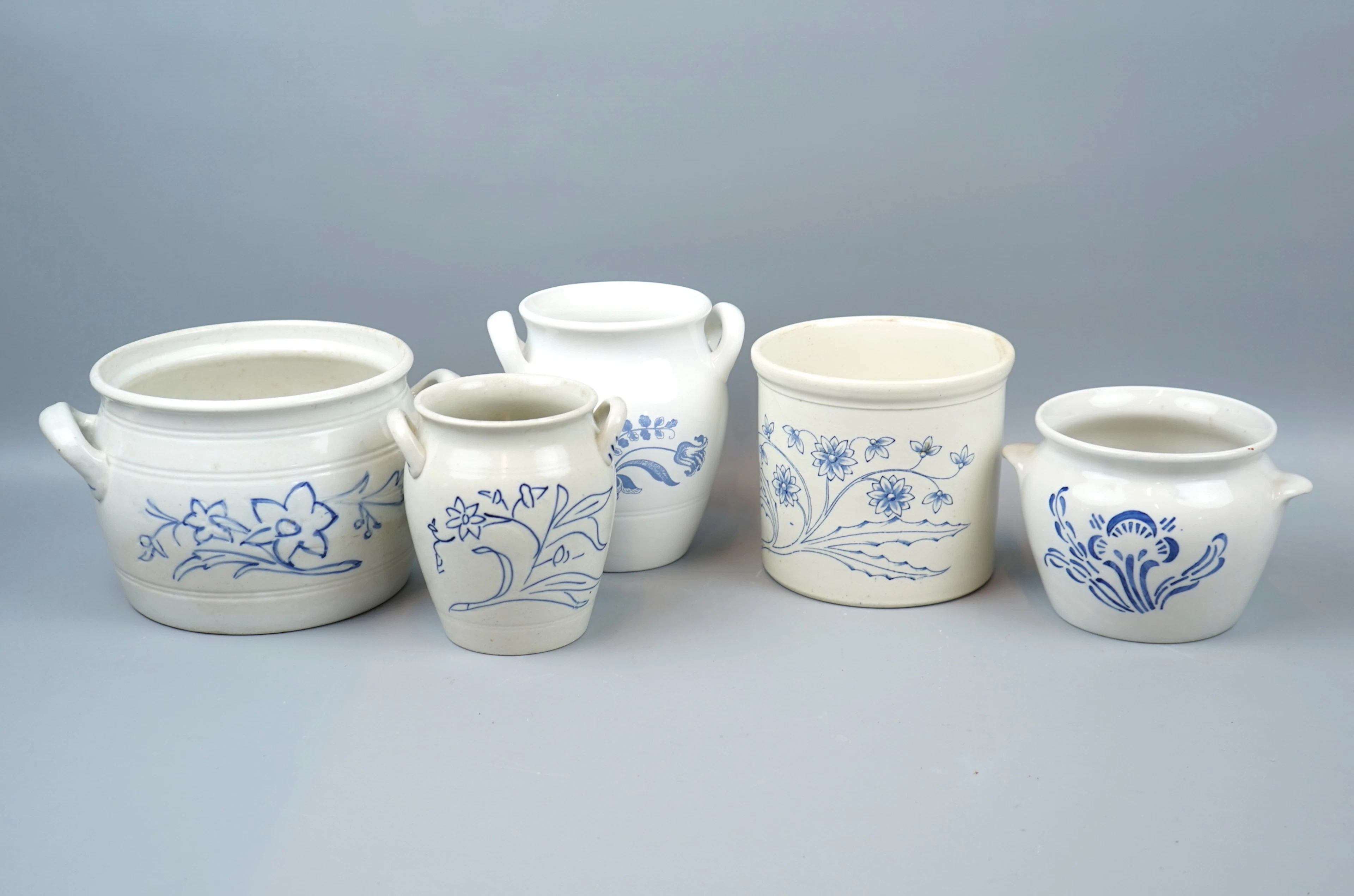 Tasse et doublure, 5 pièces, céramique, dont Gustavsberg.