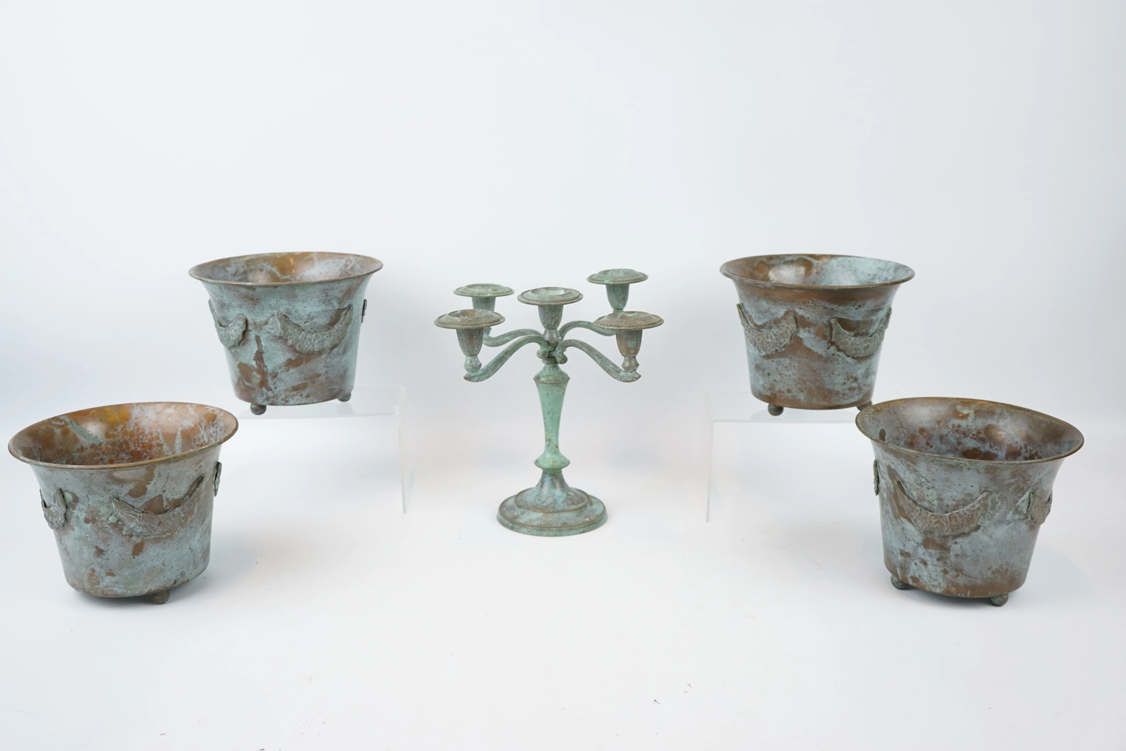 Outer lining and candelabra, 5 pieces, metal, Munka Sweden, contemporary.