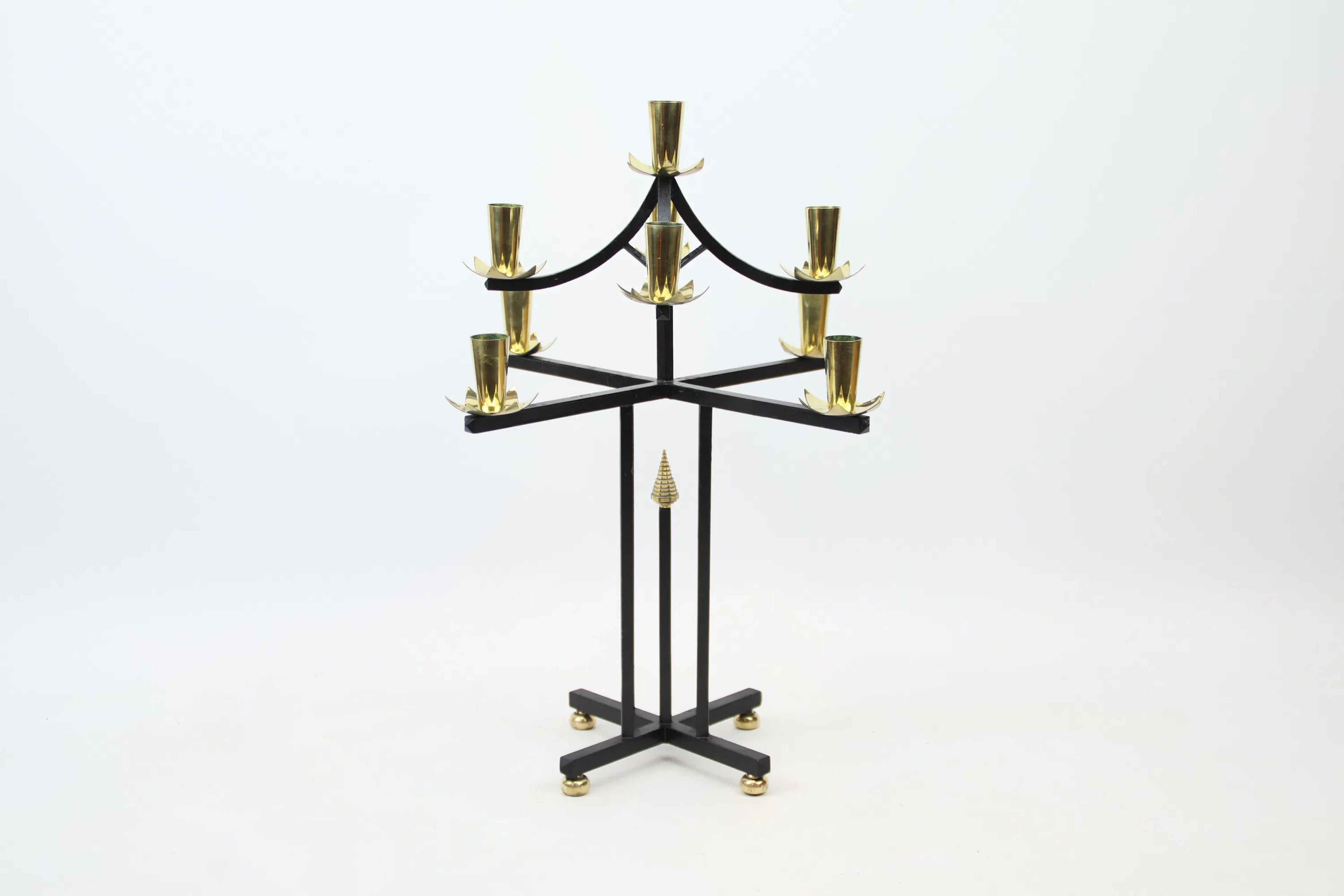 Candelabro, hierro forjado/latón.