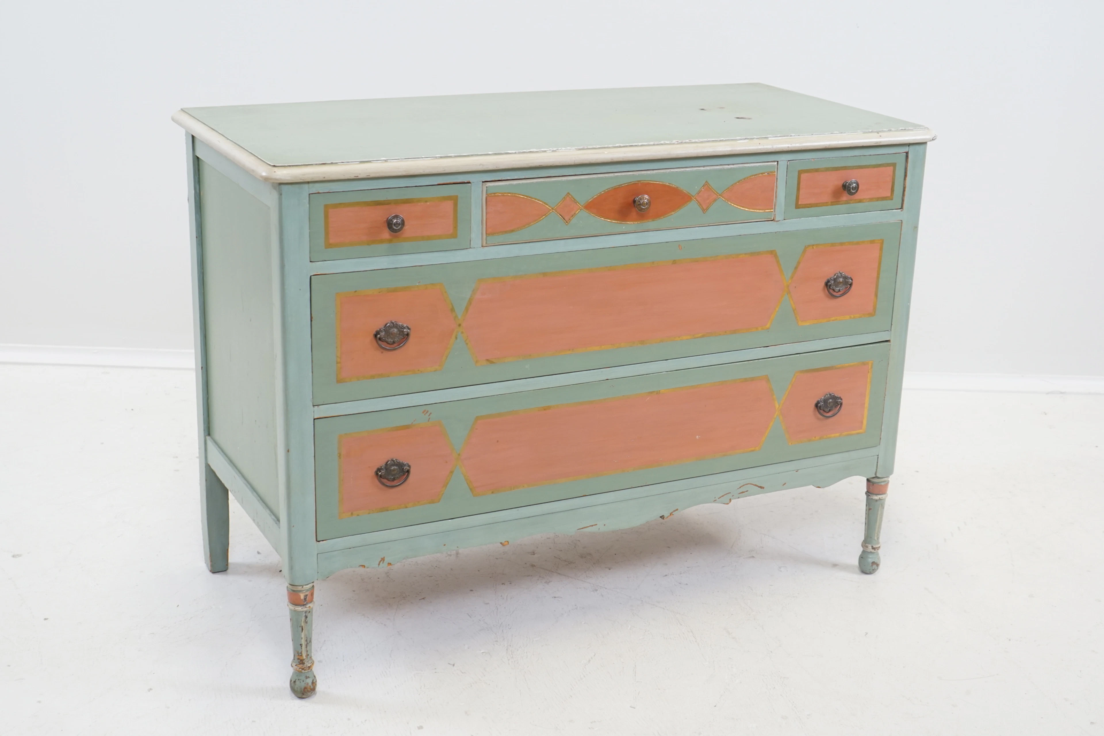 Cassettiera, 5 cassetti, legno verniciato.
