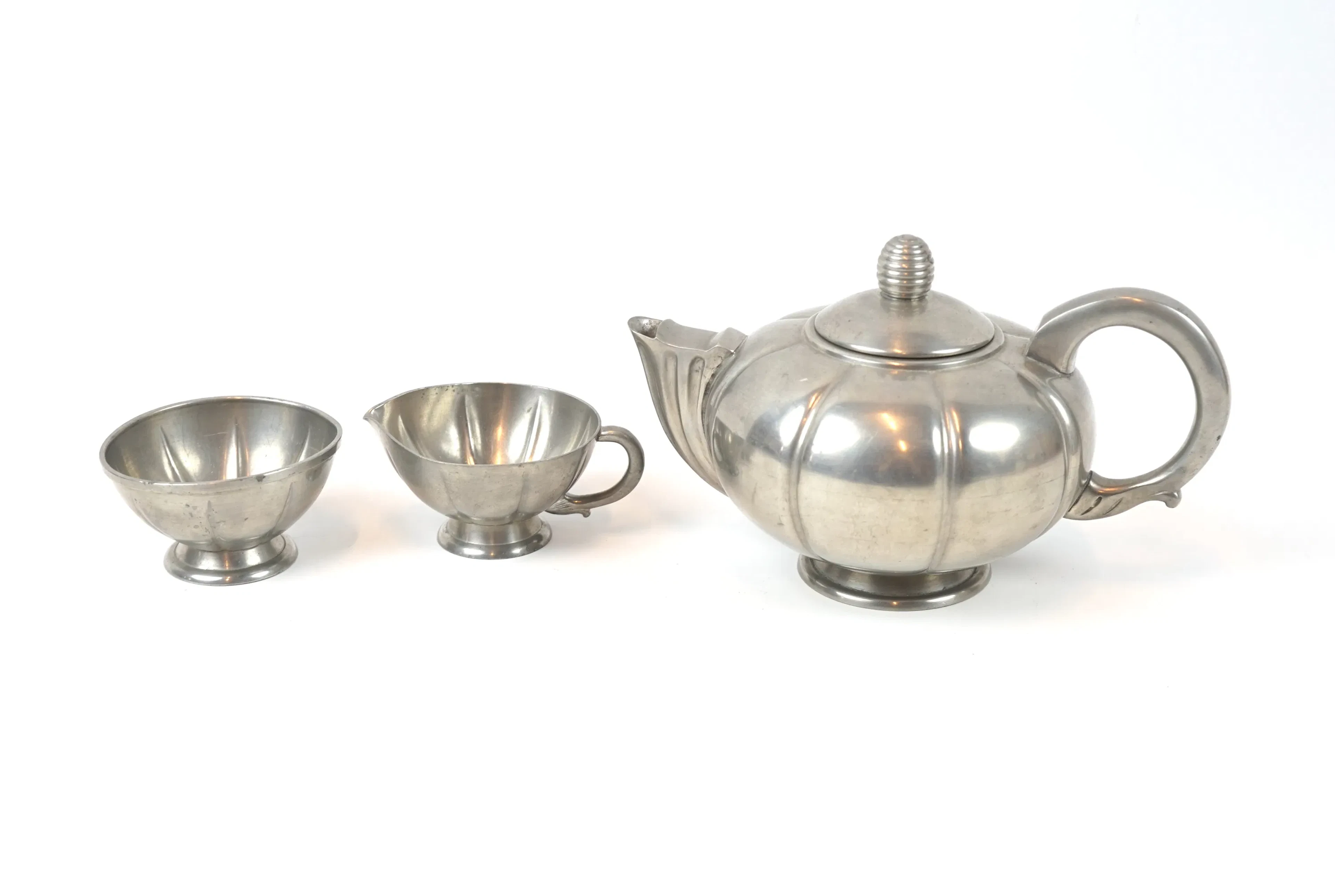 Teapot, sugar bowl and cream jug, GAB Tenn, 1935.