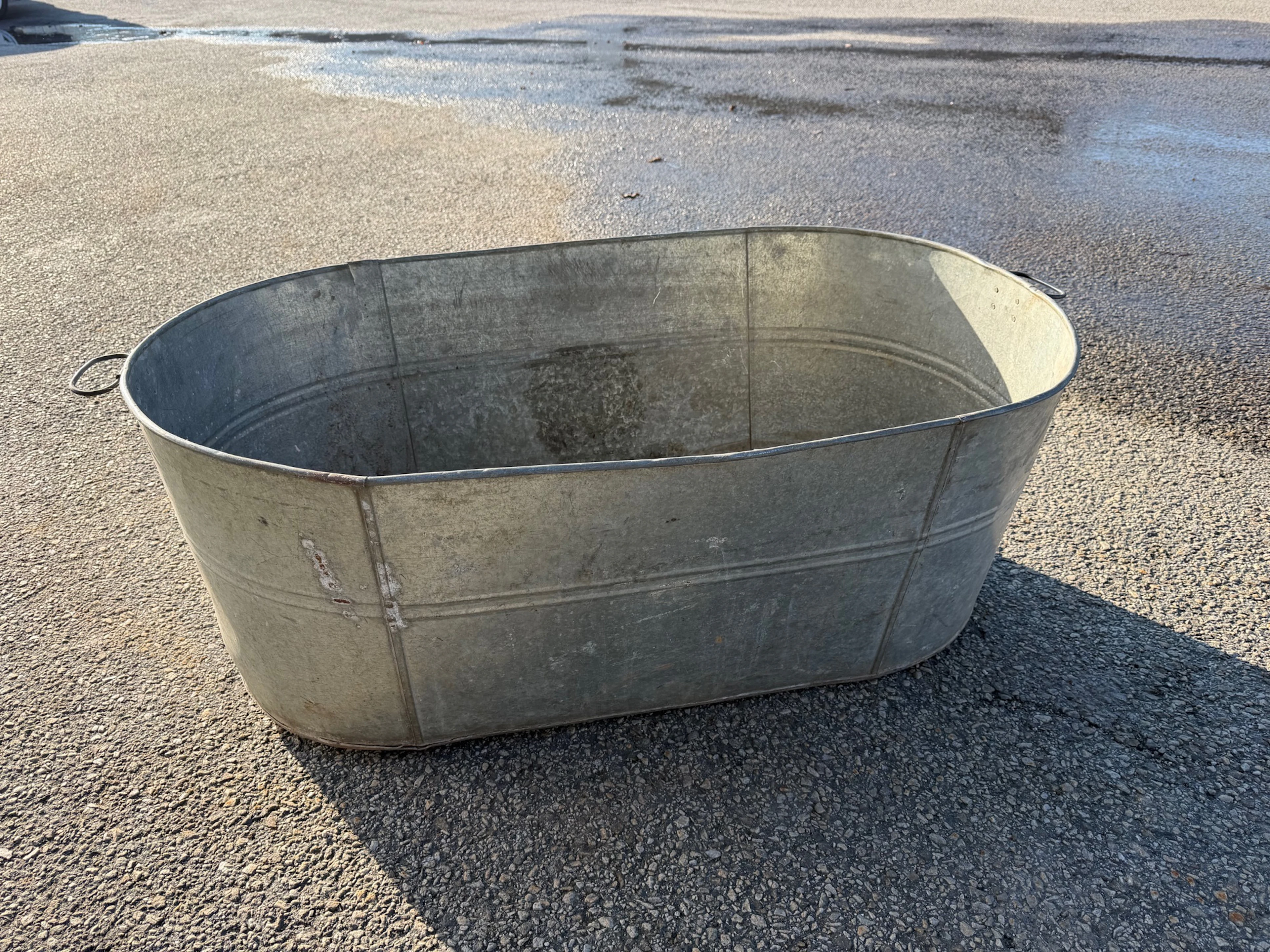 Baignoire, zinc.