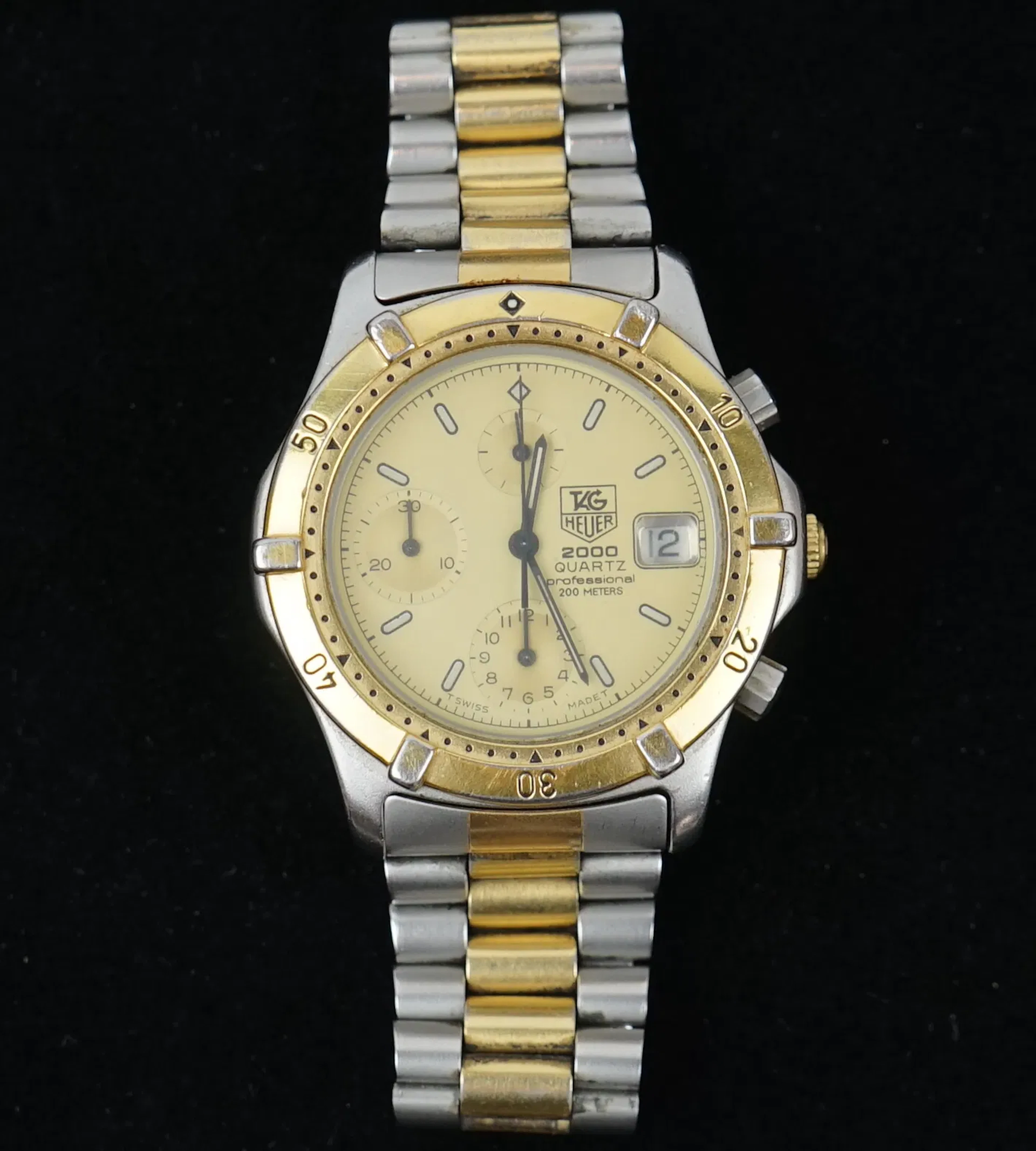 Wristwatch, TAG Heuer 2000 Quartz Professional, chronograph, stainless steel.