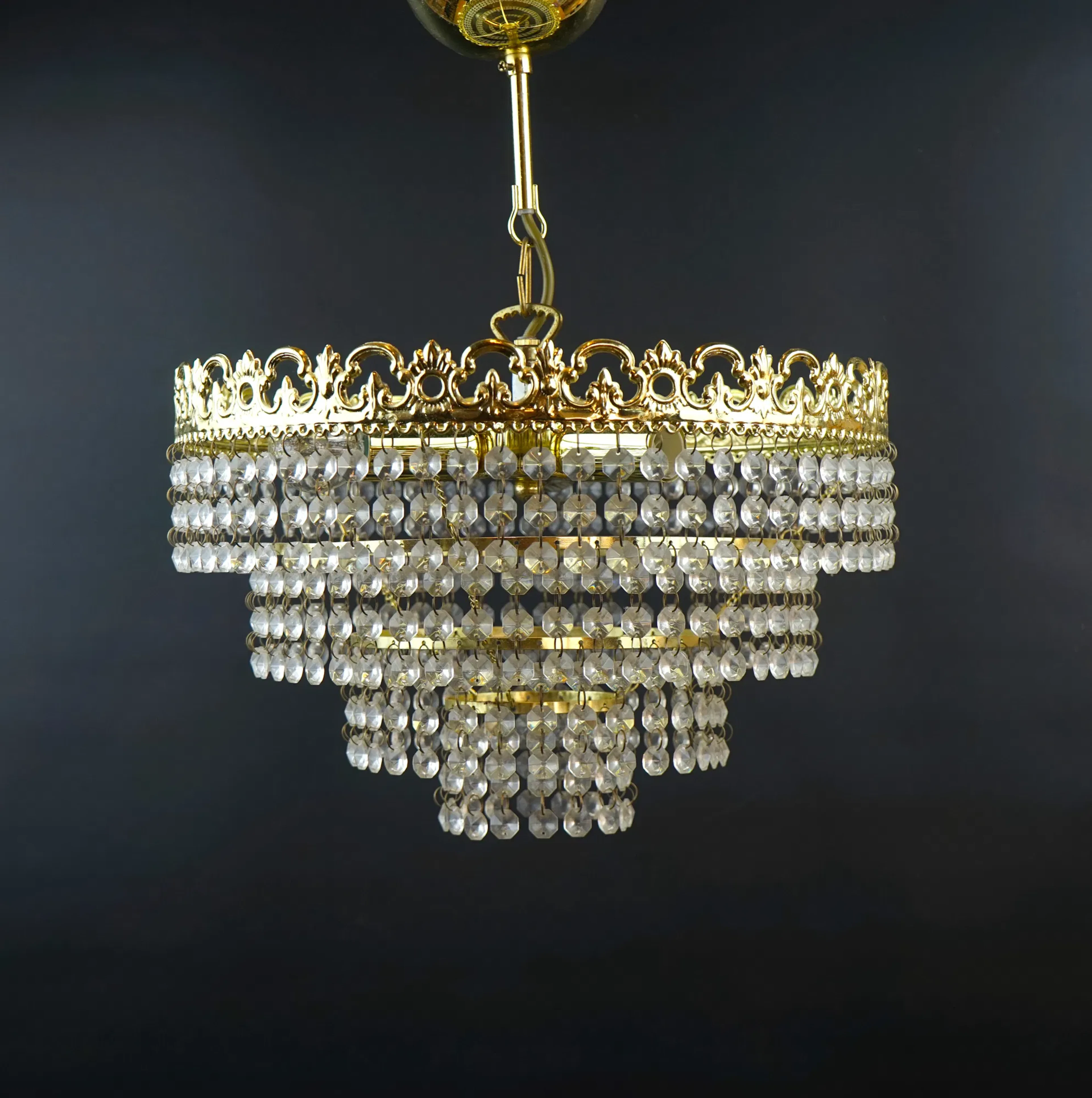 Kronleuchter, 3 Lichtpunkte, Messing/Glas.