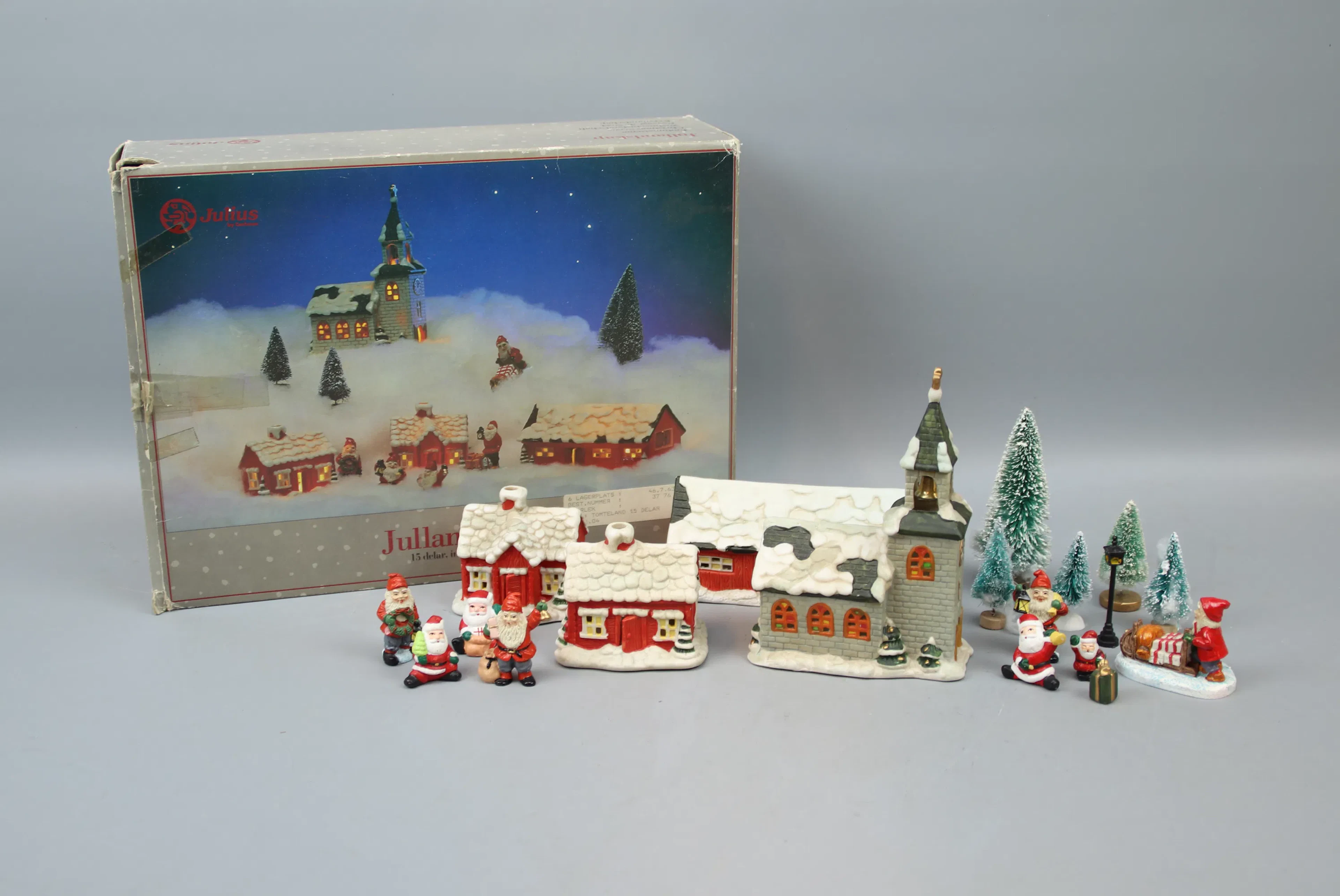Christmas decorations, 19 pcs, different materials.