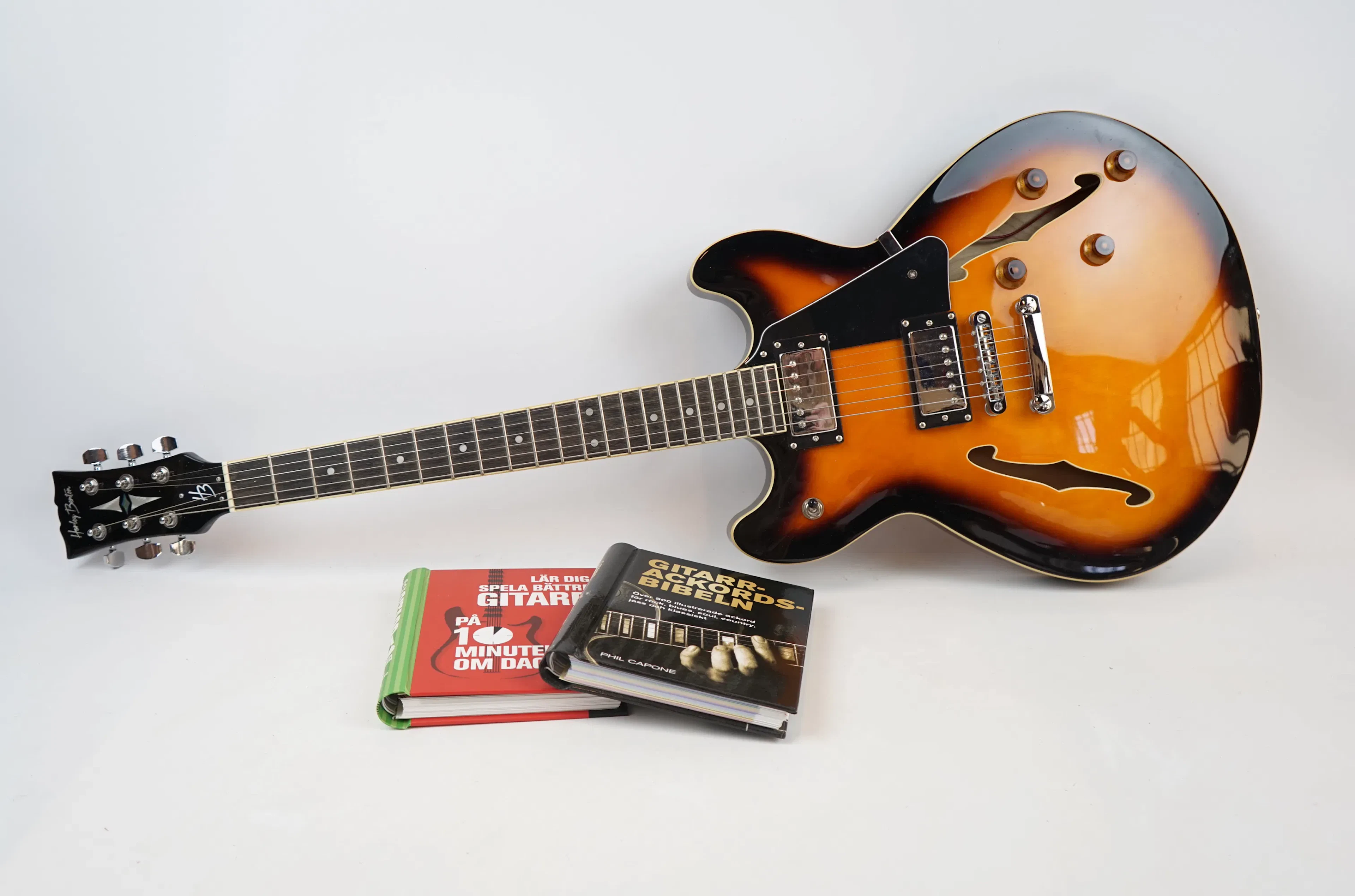 Electric guitar, Harley Benton.