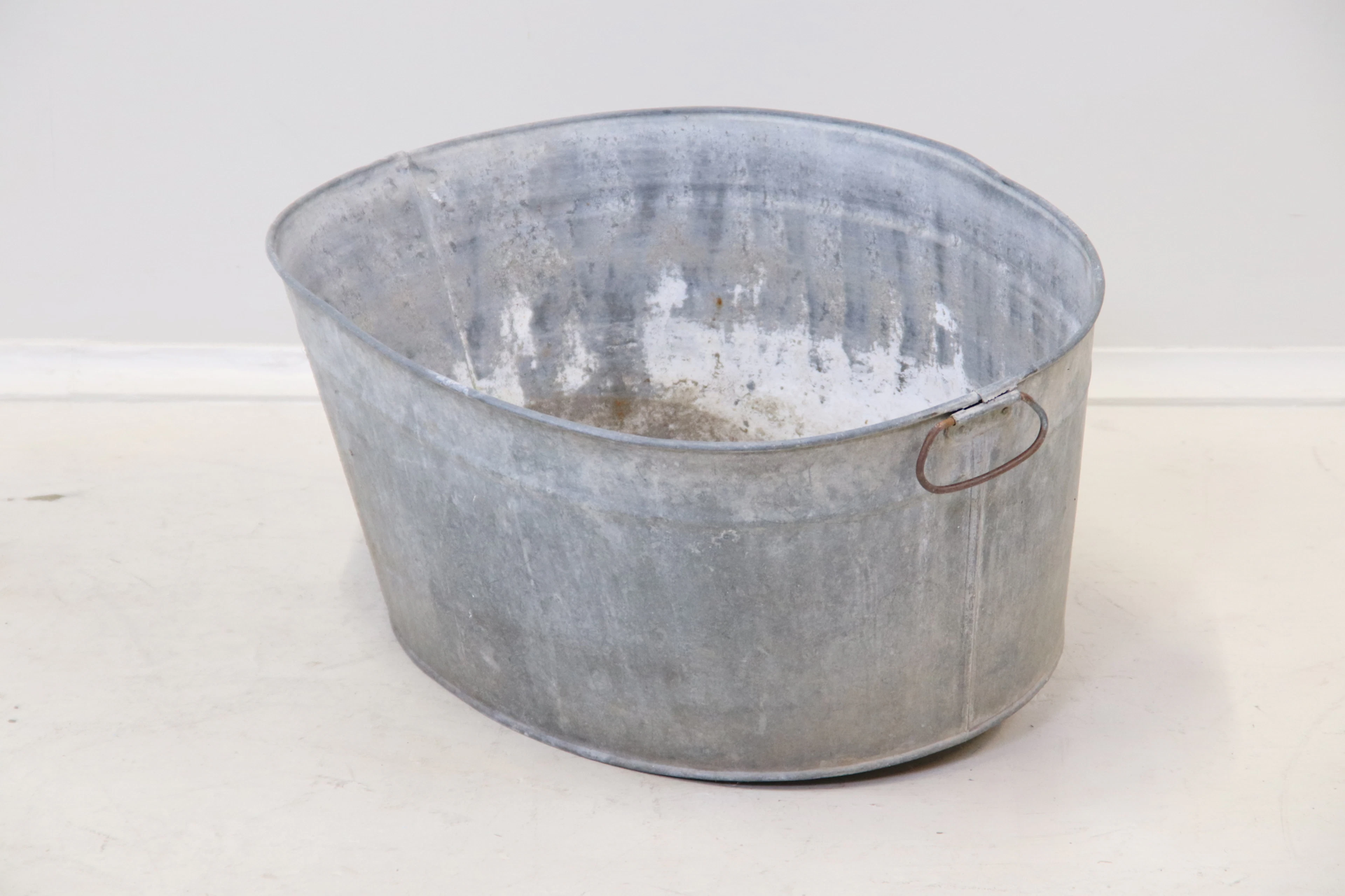 Baignoire, zinc.