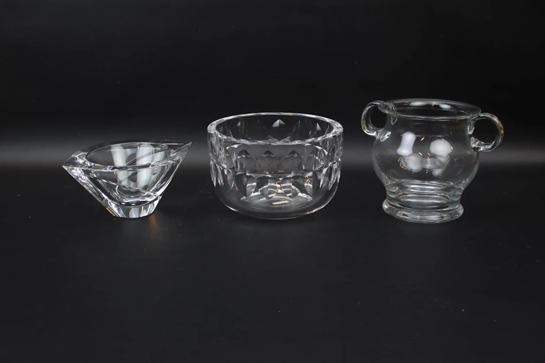 Bowls, 3 pcs, glasses, including Signe Persson Melin, Boda.